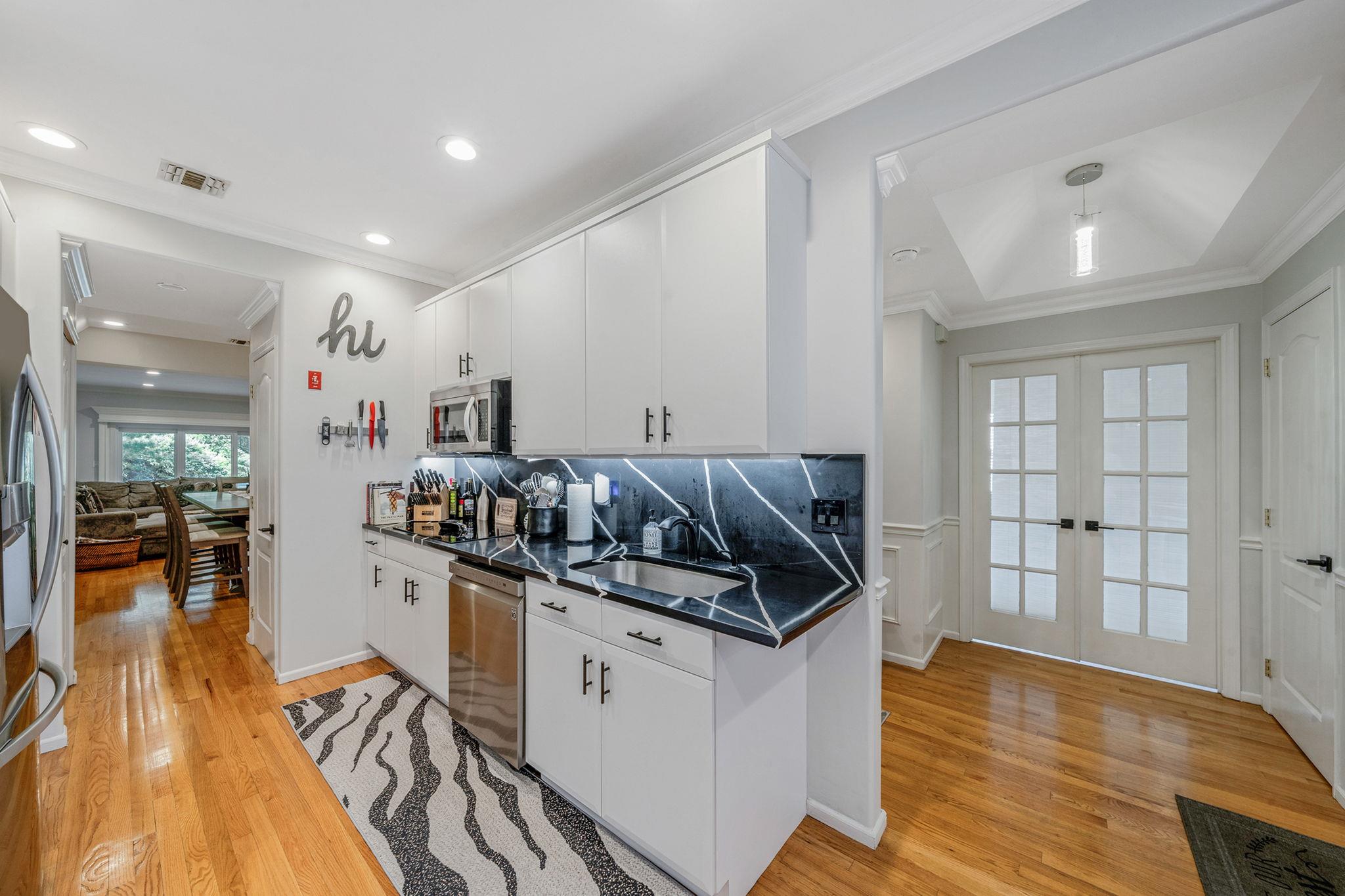 61 Windwatch Drive, Hauppauge, NY 11788