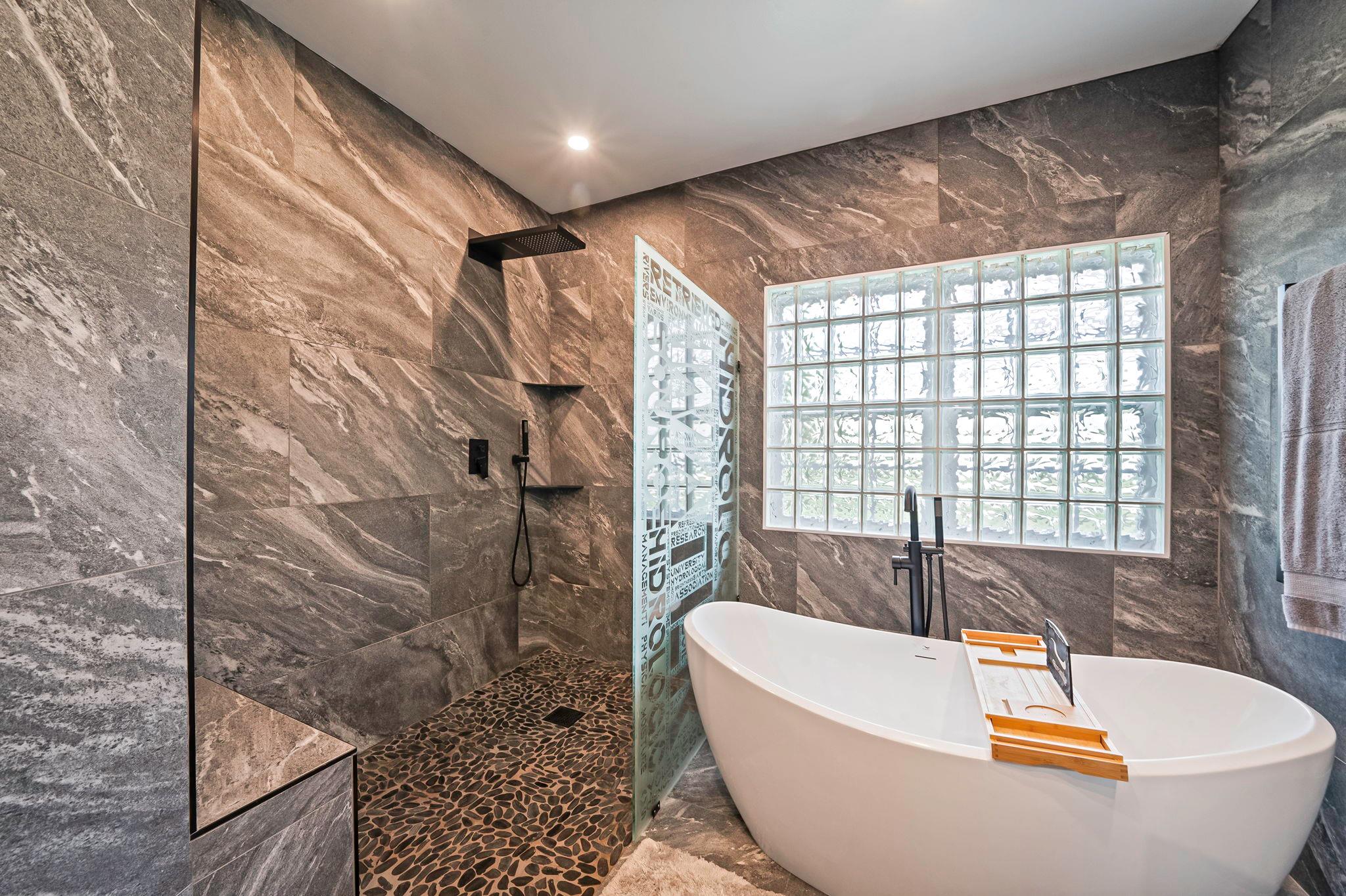 61 Windwatch Drive, Hauppauge, NY 11788