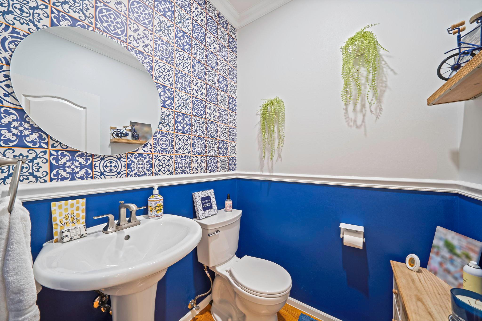 61 Windwatch Drive, Hauppauge, NY 11788