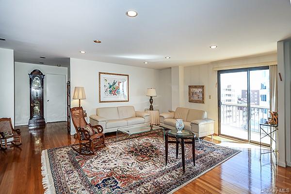 360 Shore Road # 6L & 6M, Long Beach, NY 11561