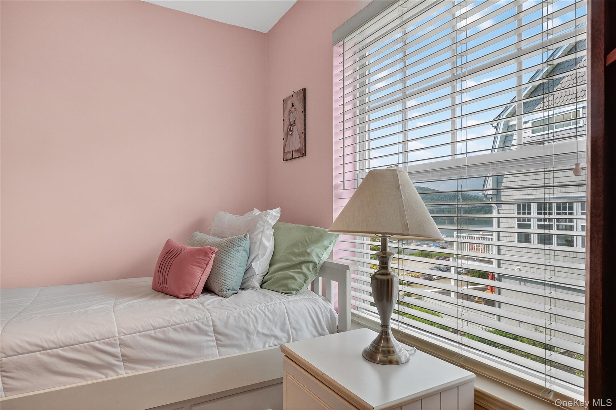 114 Hudson Pointe Drive, Poughkeepsie, NY 12601