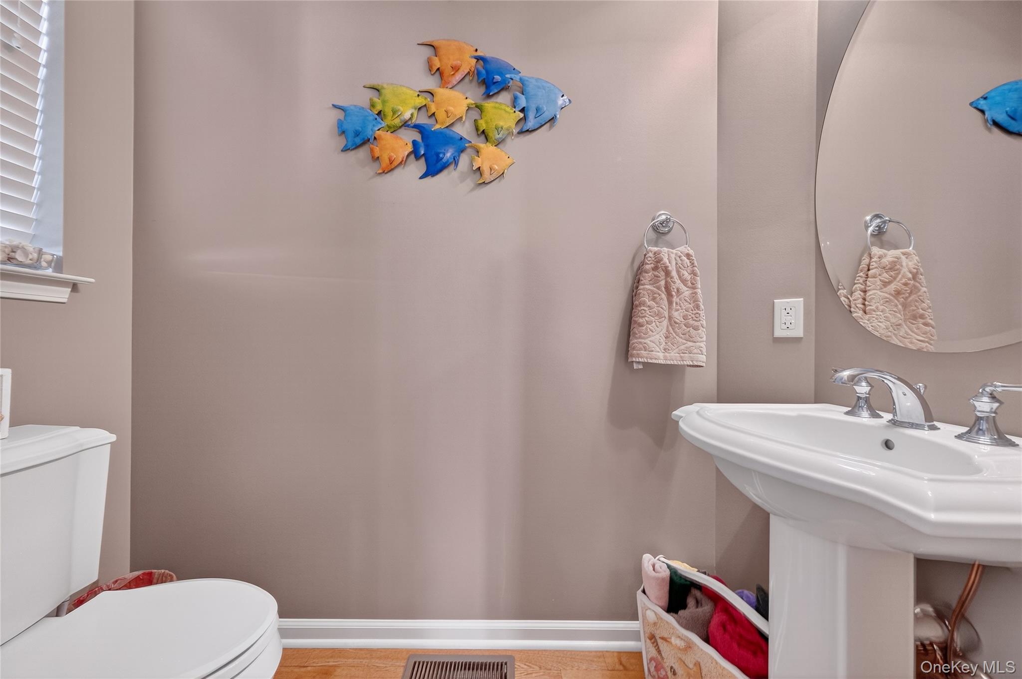 114 Hudson Pointe Drive, Poughkeepsie, NY 12601