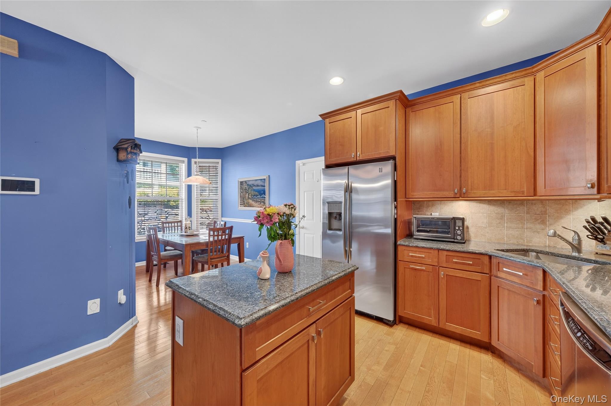 114 Hudson Pointe Drive, Poughkeepsie, NY 12601