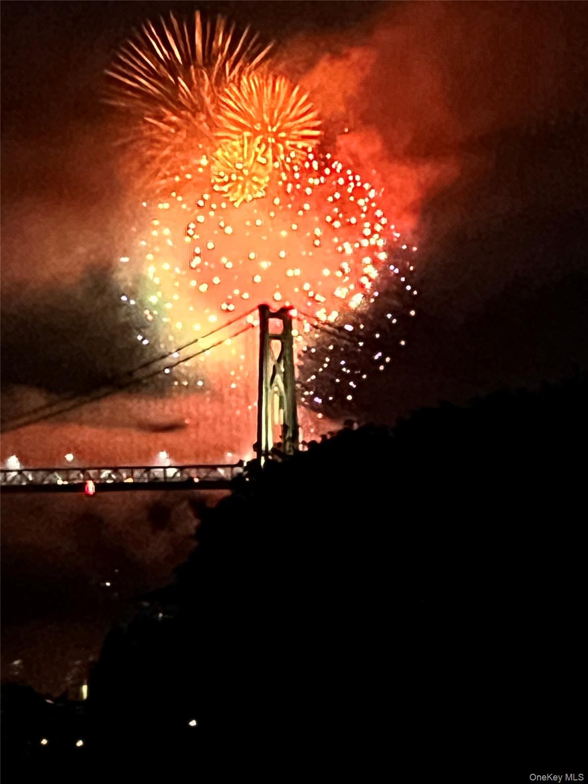 114 Hudson Pointe Drive, Poughkeepsie, NY 12601