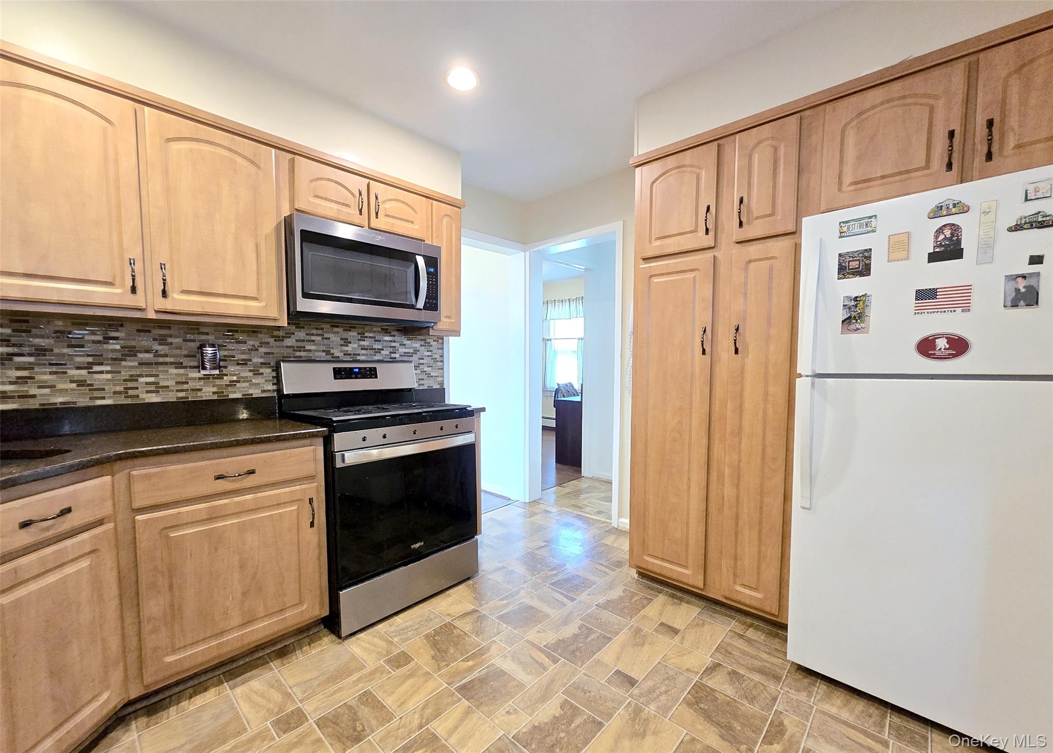 2291 Girard Place, Merrick, NY 11566