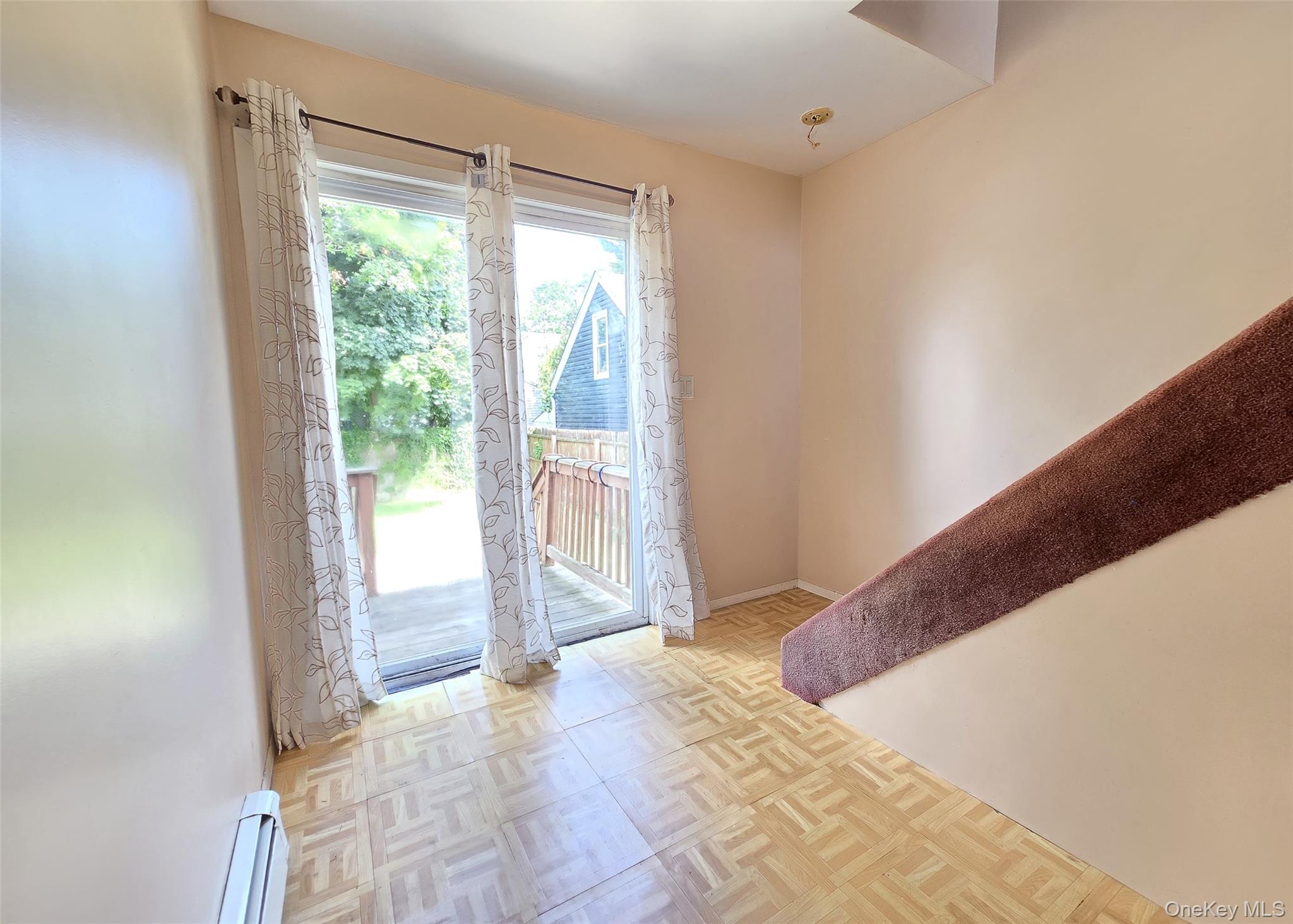 2291 Girard Place, Merrick, NY 11566