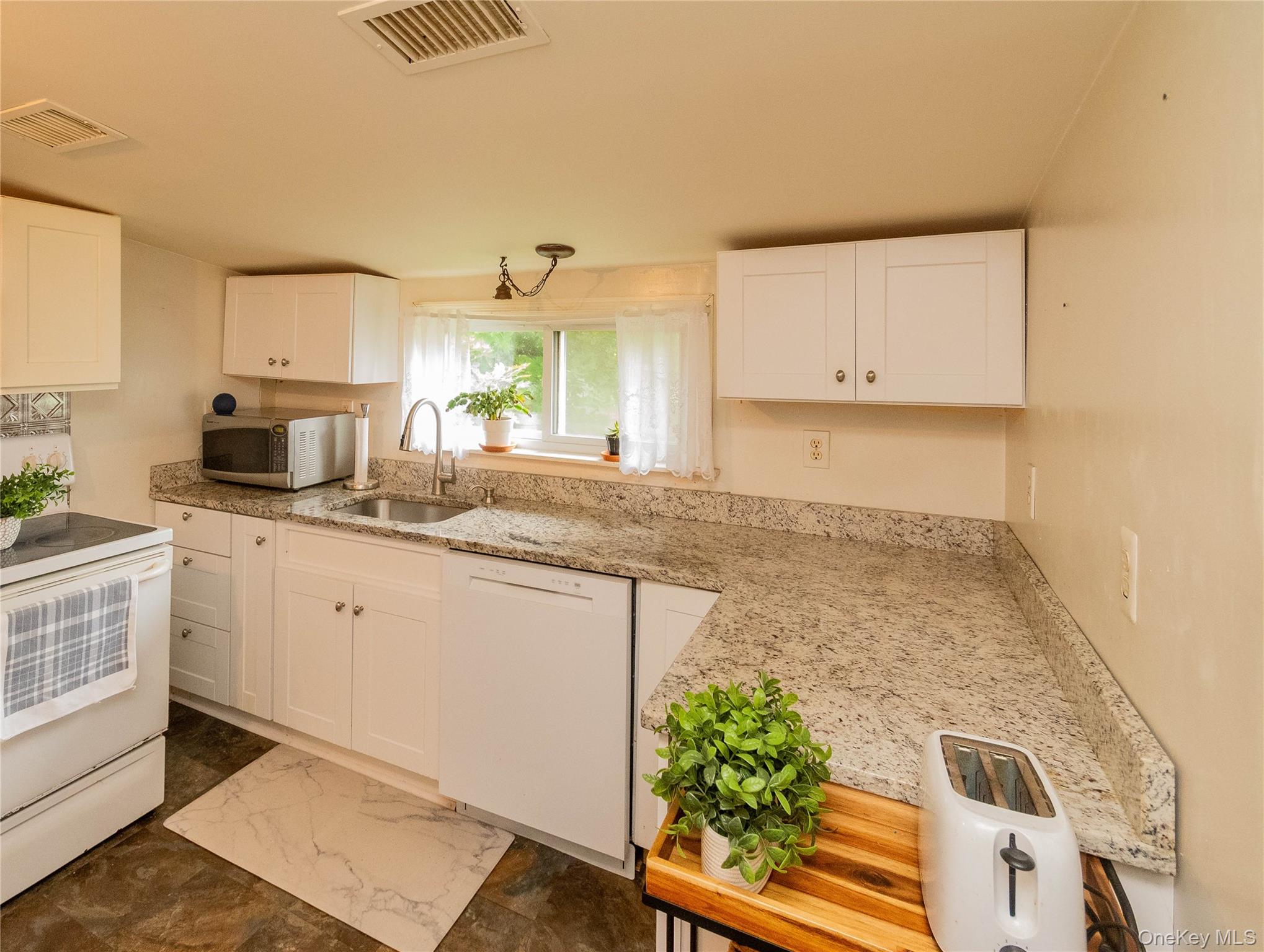 10 Jerome Drive, Brewster, NY 10509