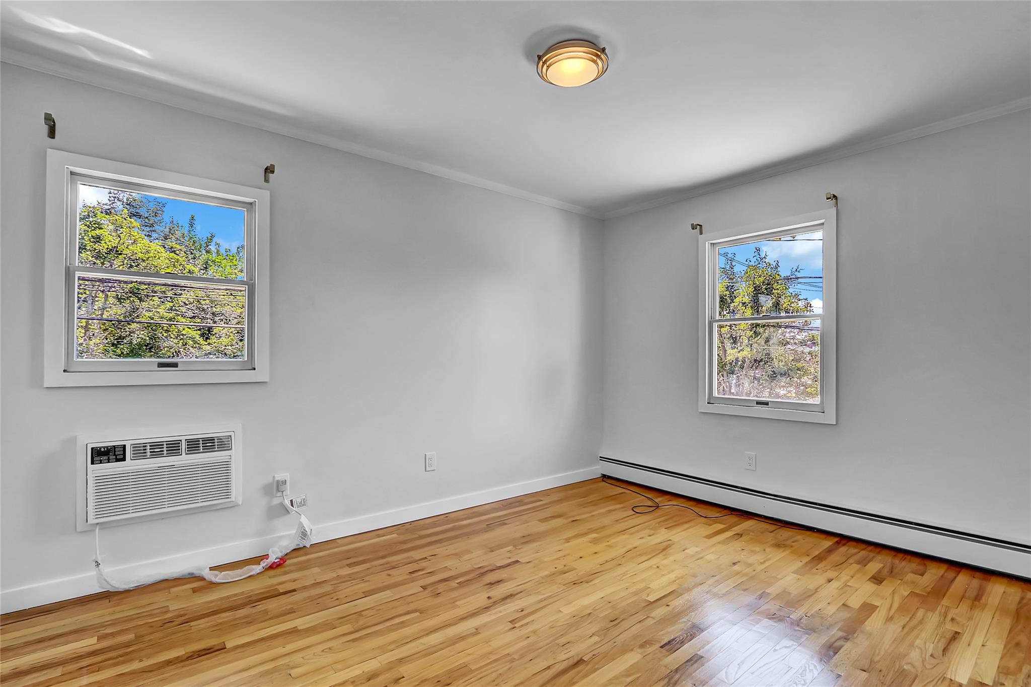 2327 Mattituck Avenue, Seaford, NY 11783