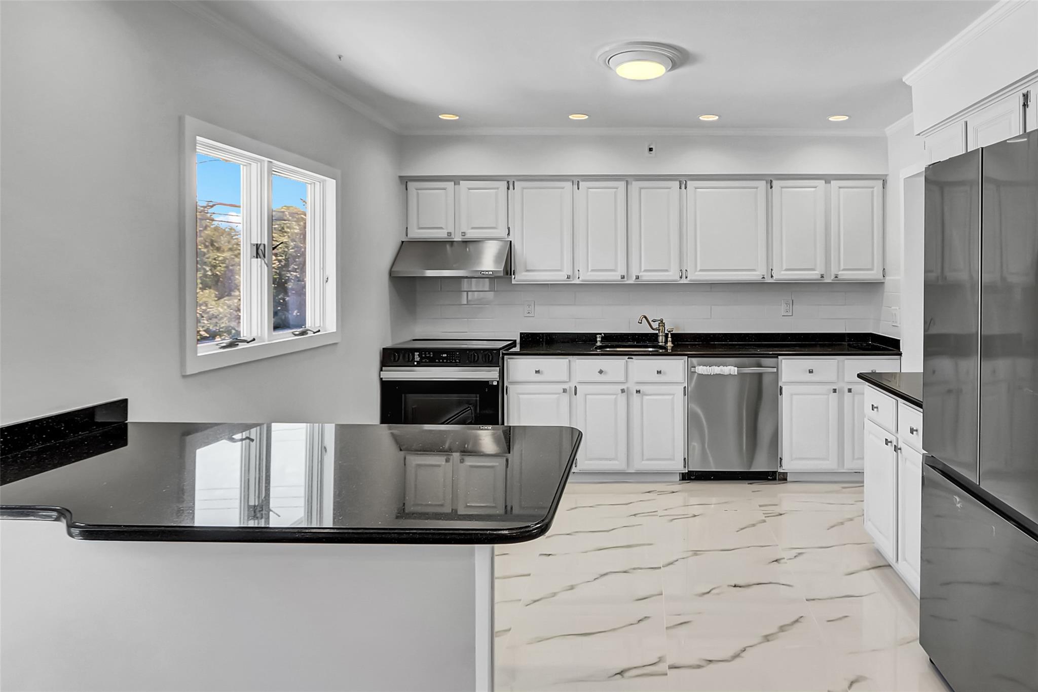 2327 Mattituck Avenue, Seaford, NY 11783