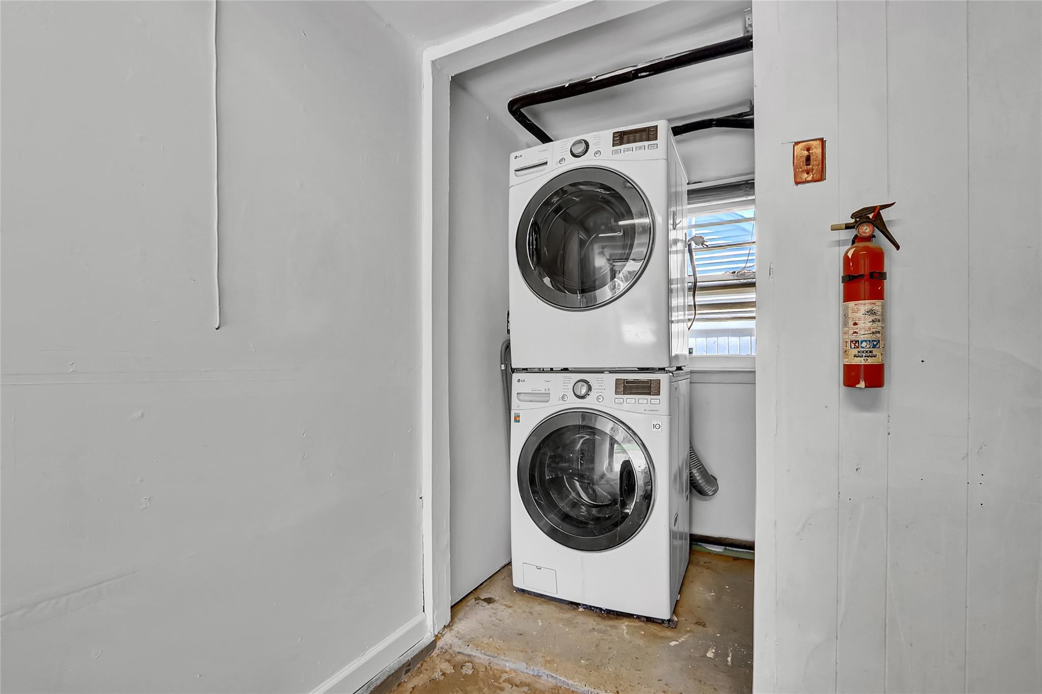 2327 Mattituck Avenue, Seaford, NY 11783