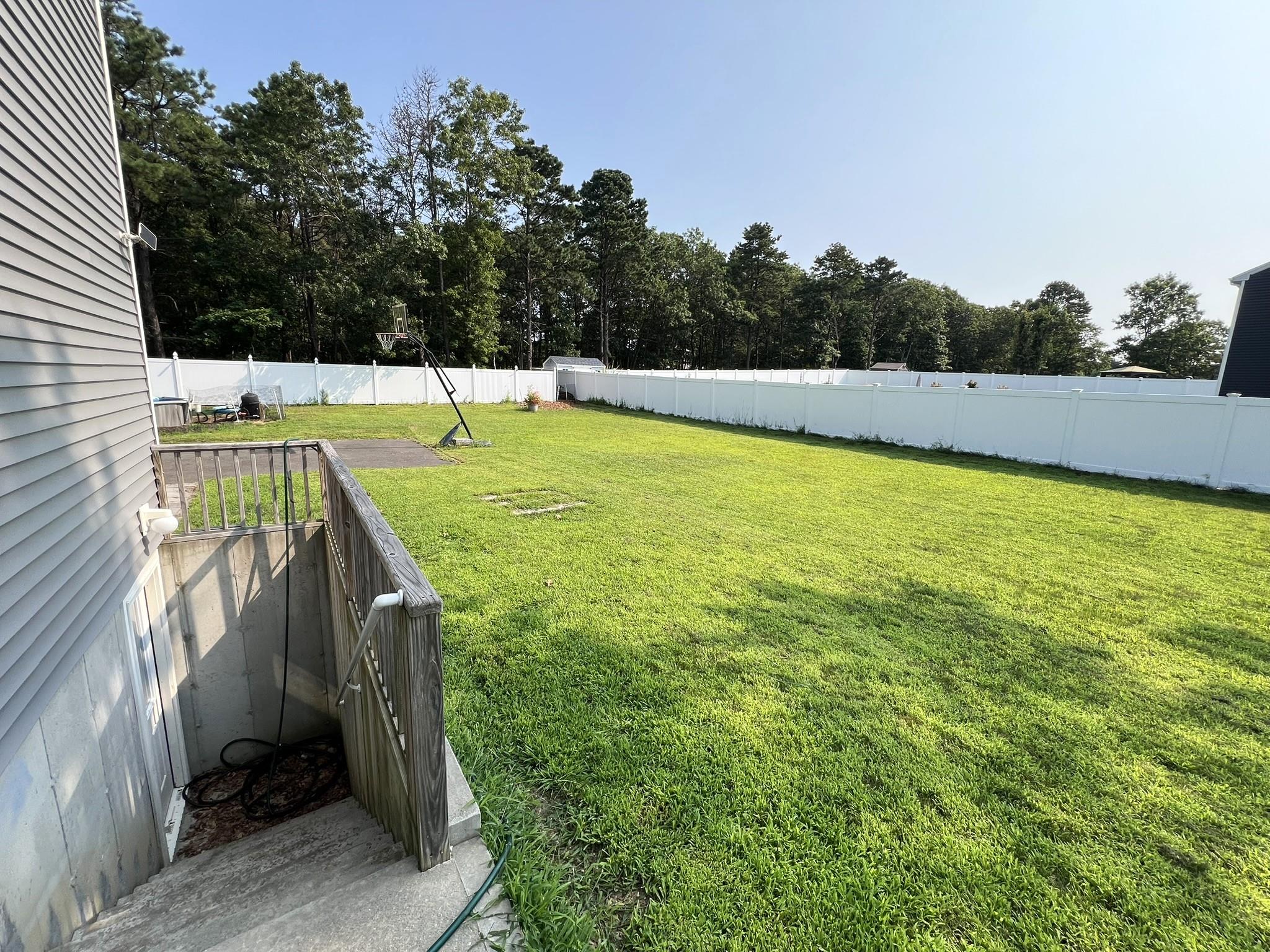 2405 Fire Avenue, Medford, NY 11763