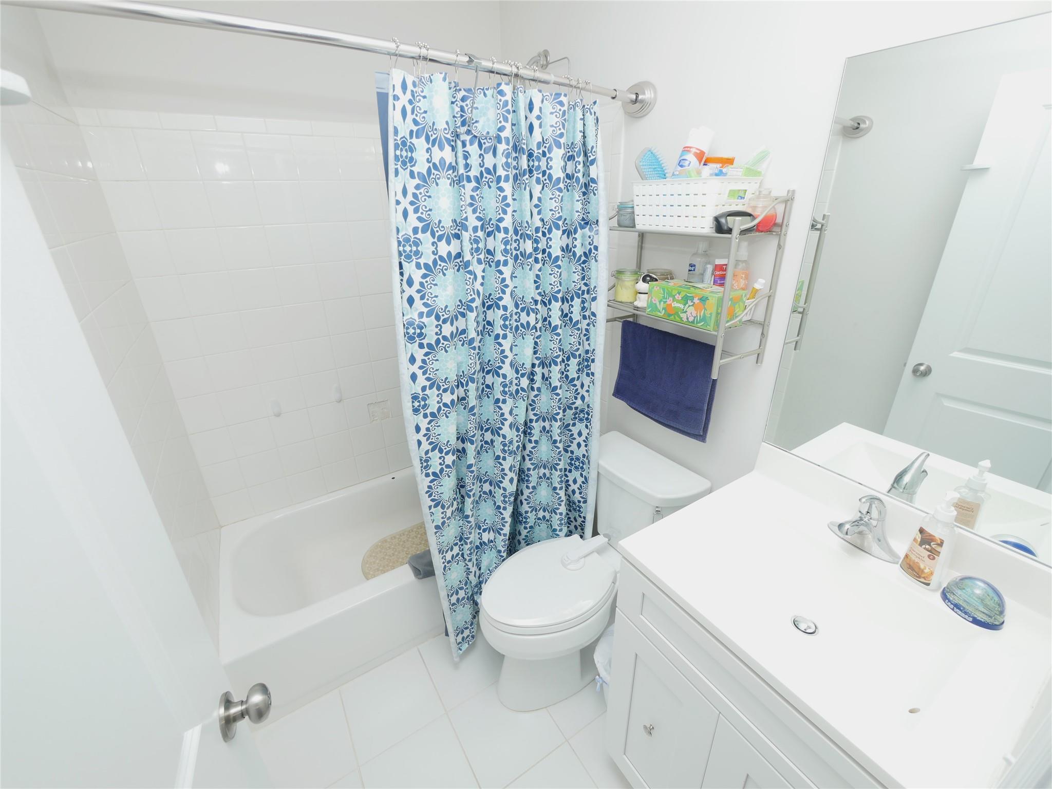 2405 Fire Avenue, Medford, NY 11763