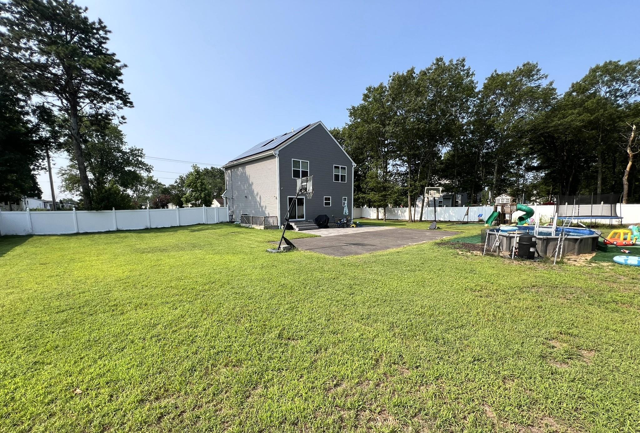 2405 Fire Avenue, Medford, NY 11763