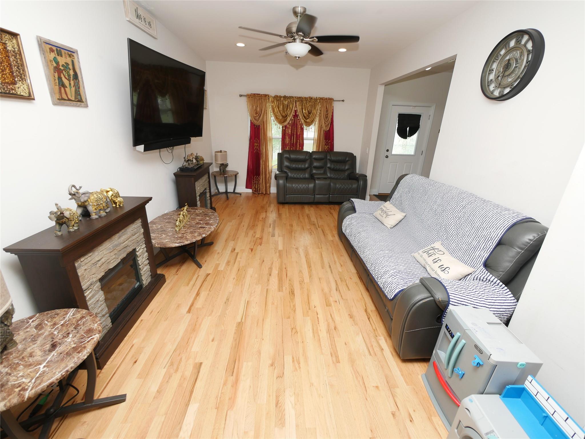 2405 Fire Avenue, Medford, NY 11763