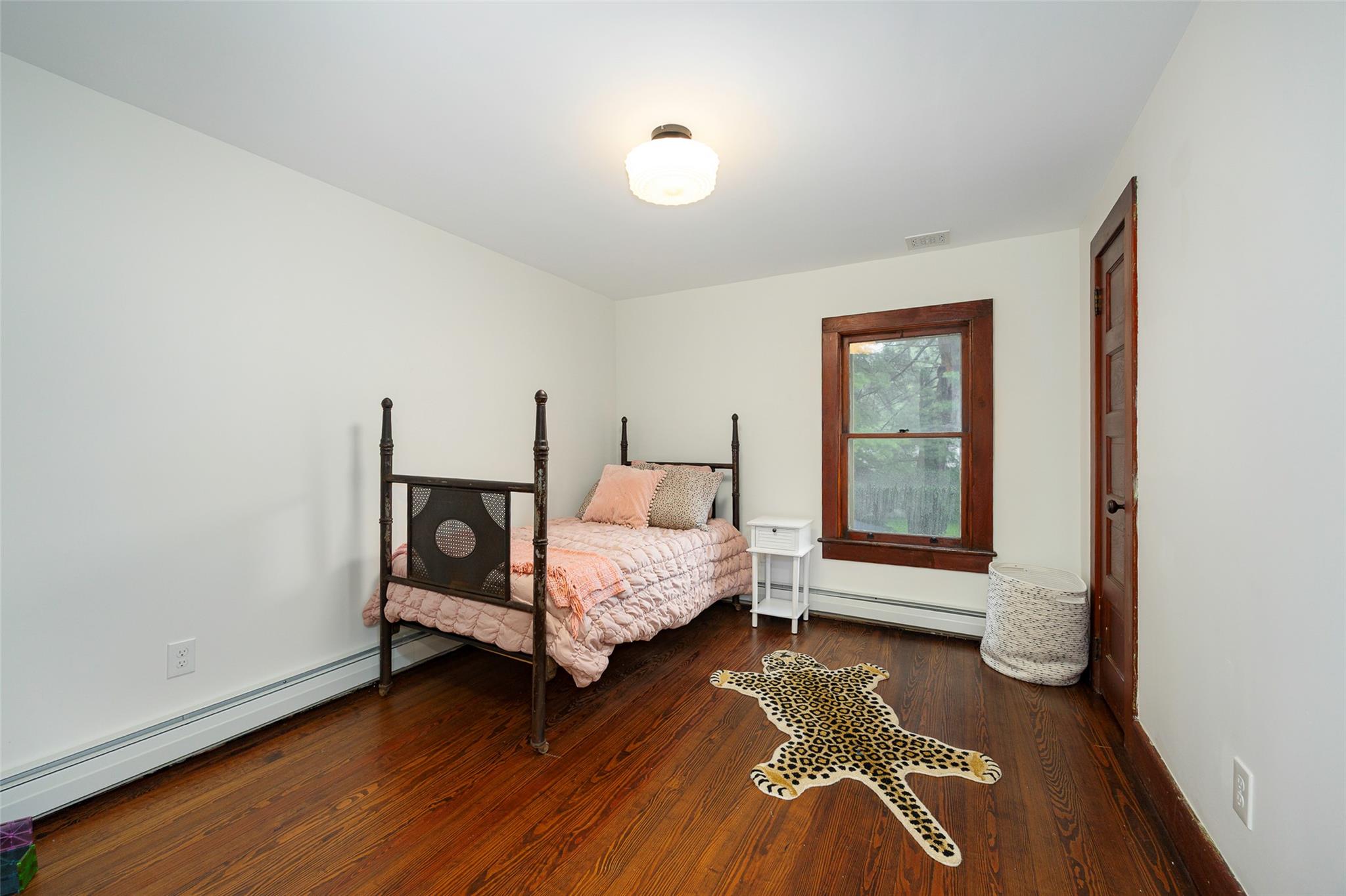 59 S Parsonage Street, Rhinebeck, NY 12572