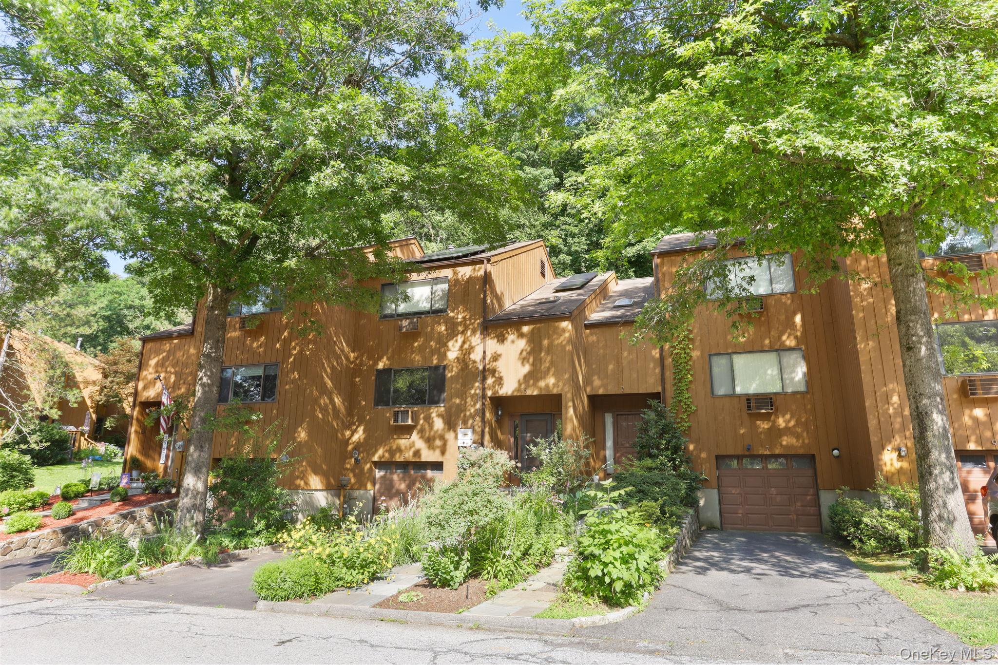 5 Robin Lane, Croton-on-Hudson, NY 10520