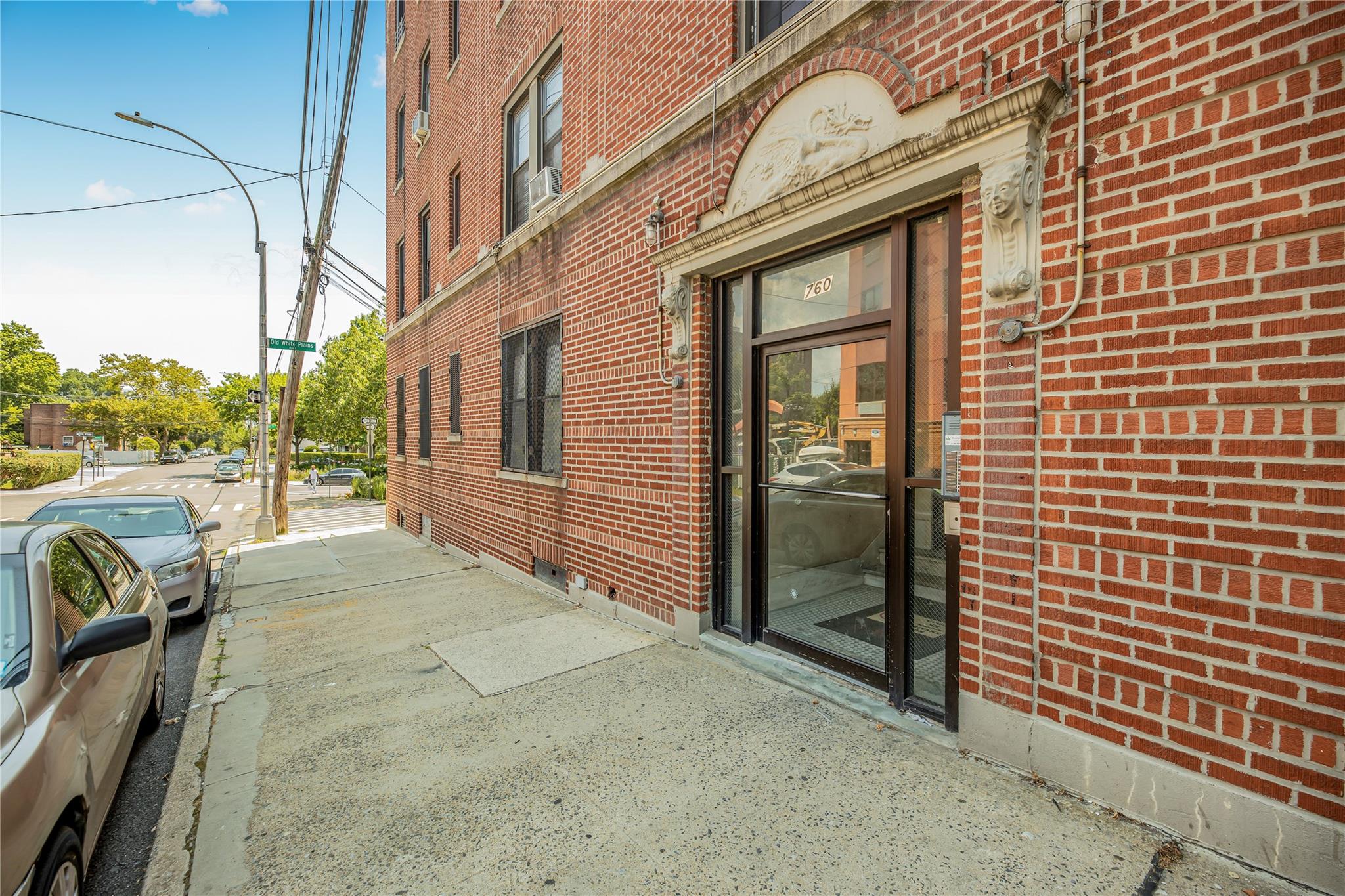 760 E 232nd Street, Bronx, NY 10466