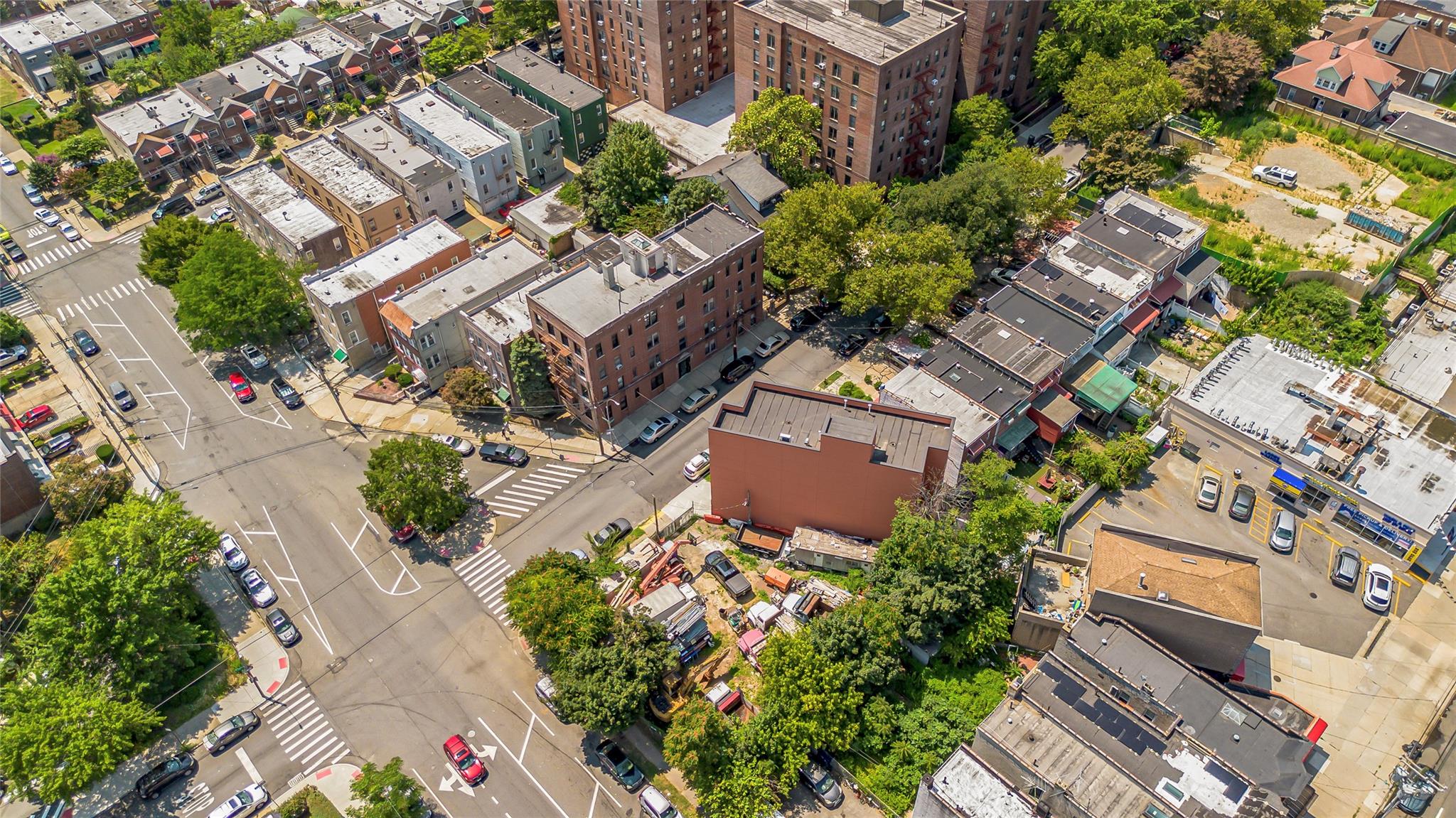 760 E 232nd Street, Bronx, NY 10466