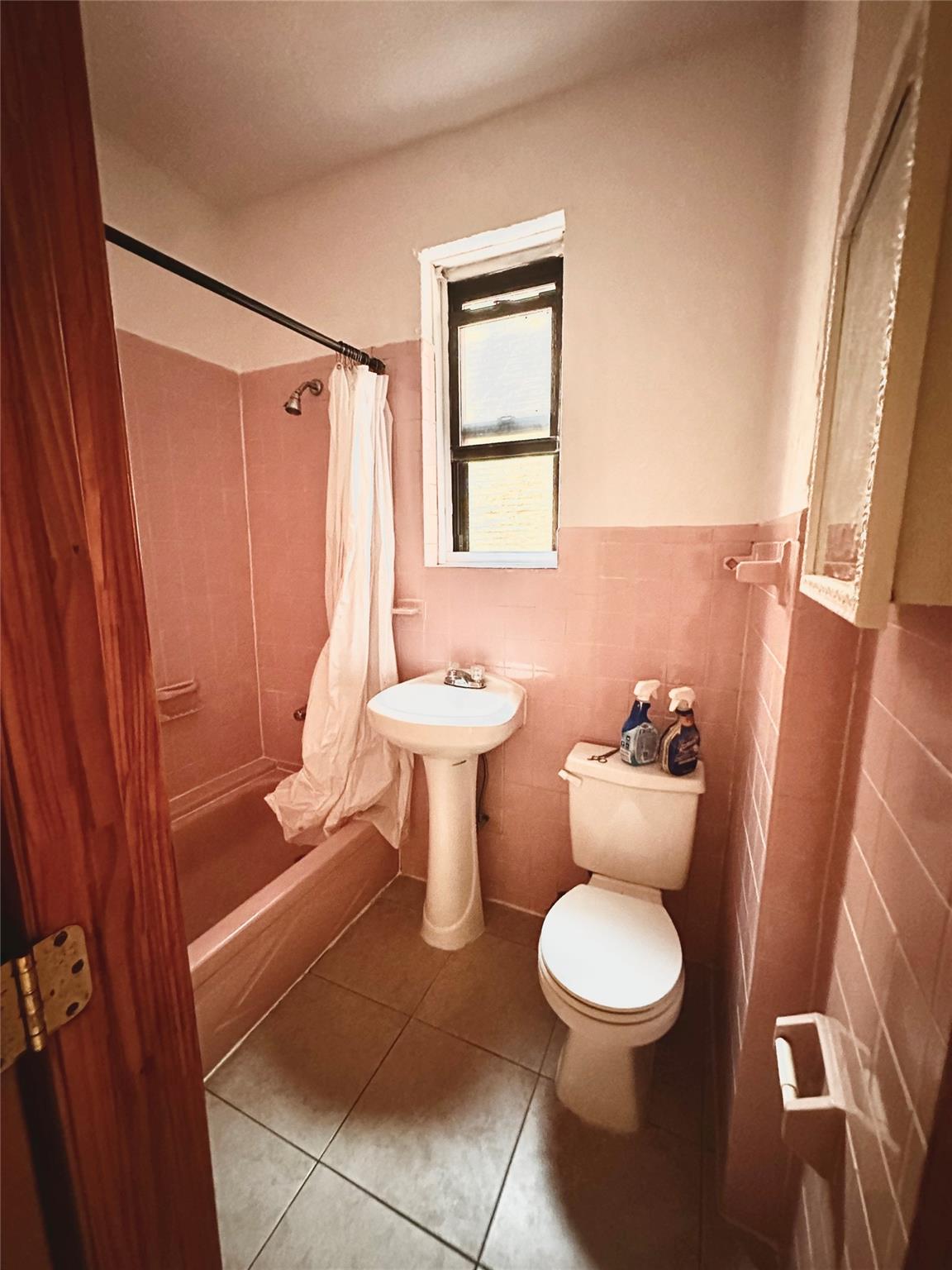 28-32 37th Street, Astoria, NY 11103