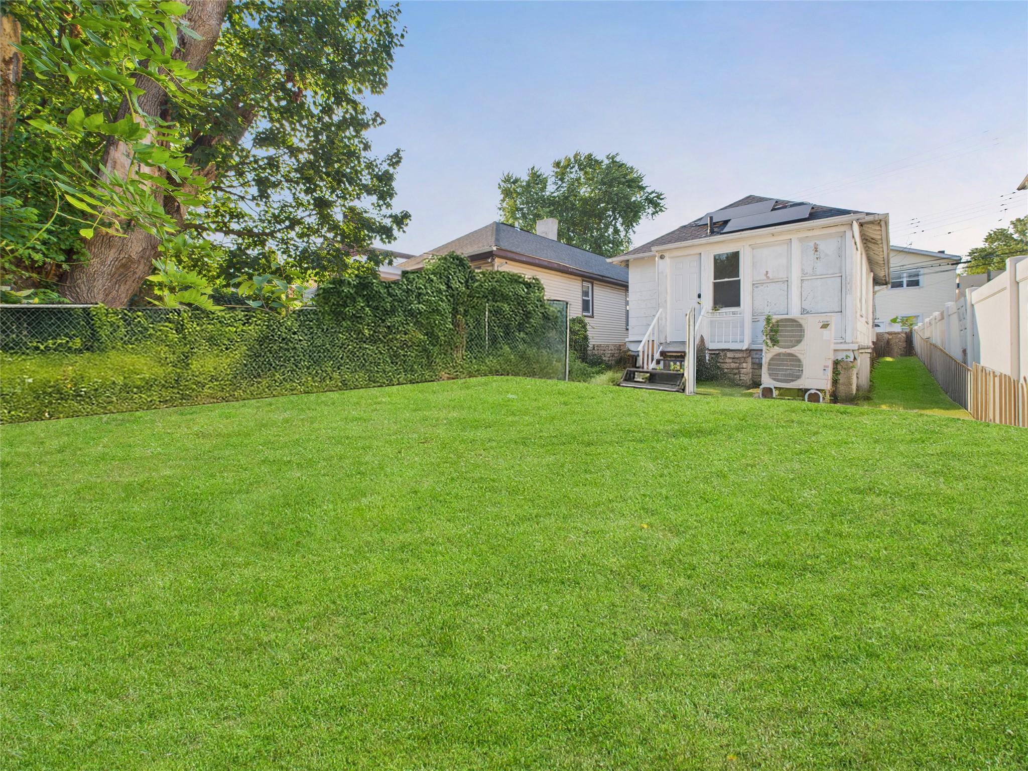 102 Carroll Street, Bronx, NY 10464