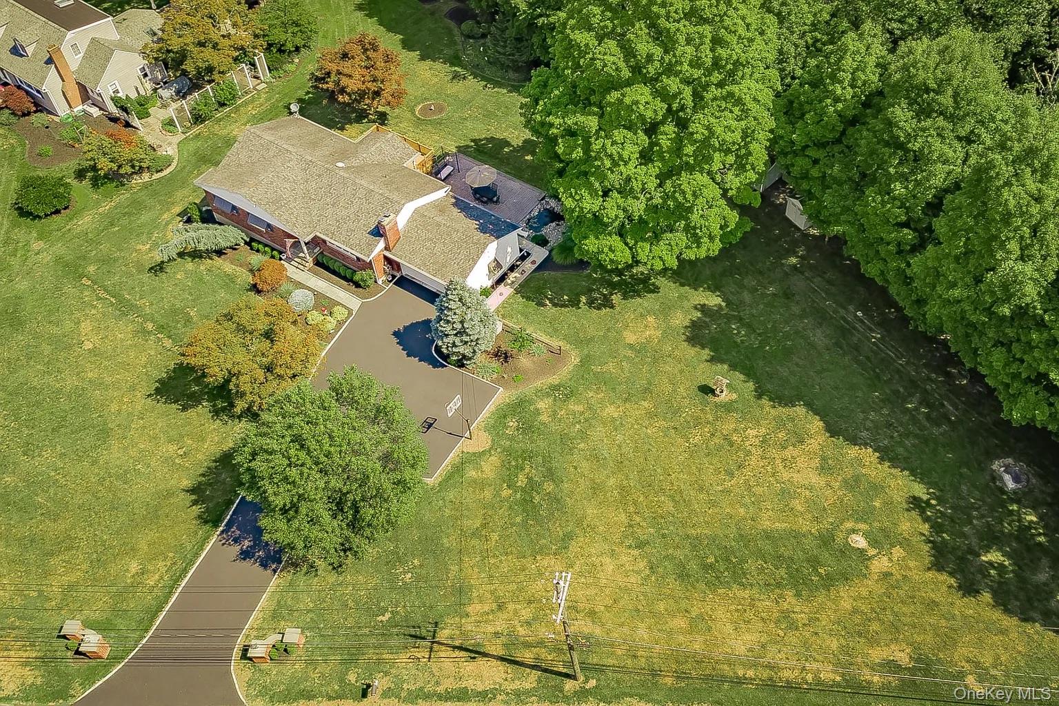 52 Campbell Avenue, Airmont, NY 10901