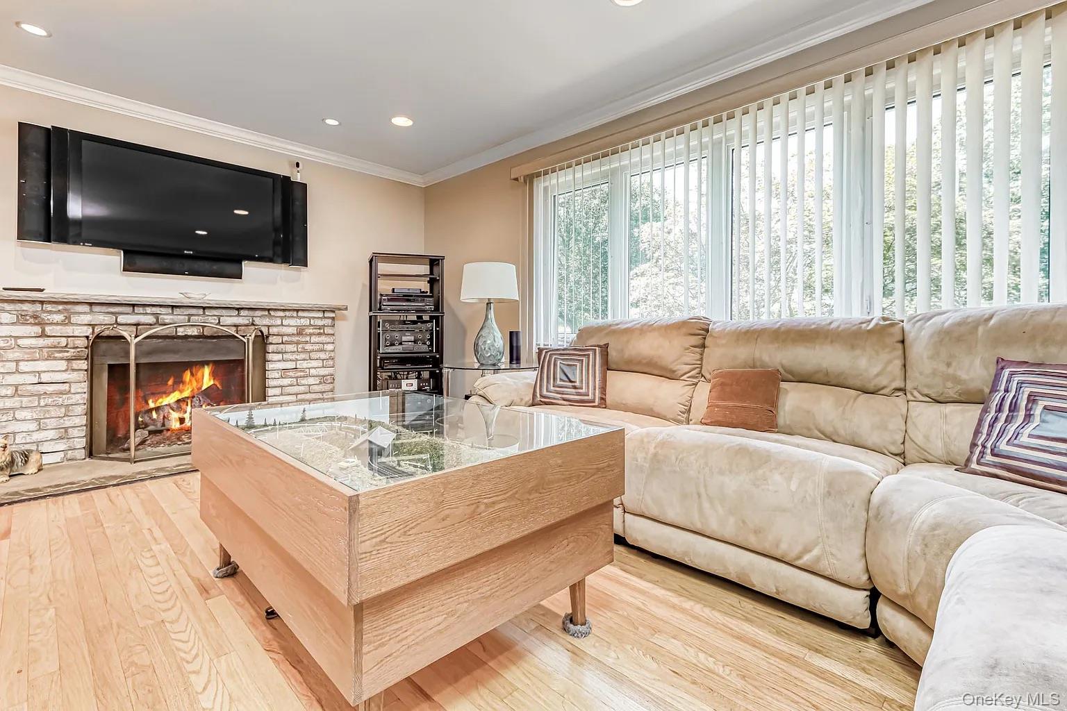 52 Campbell Avenue, Airmont, NY 10901