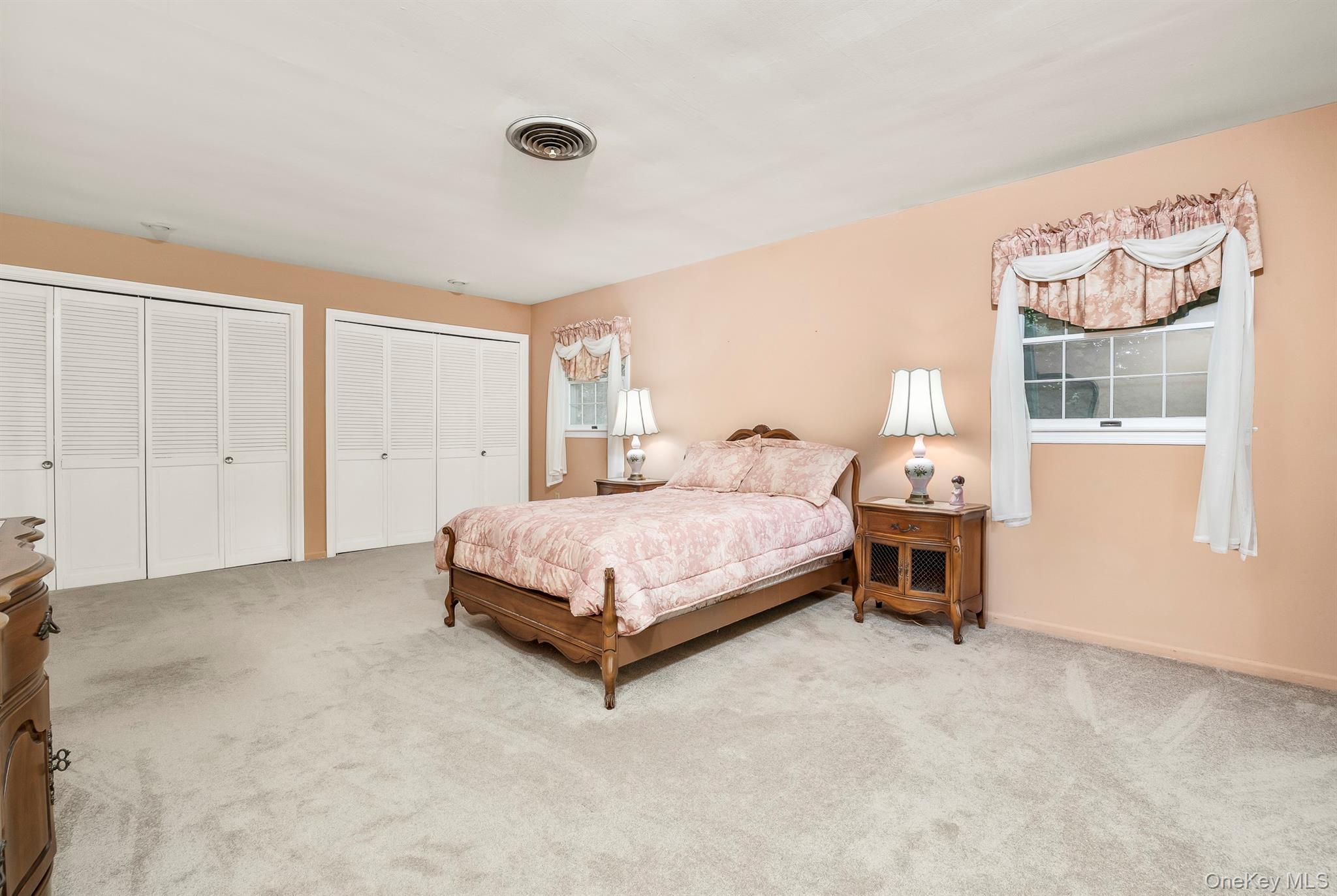 75 Hornbeck Road, Poughkeepsie, NY 12603