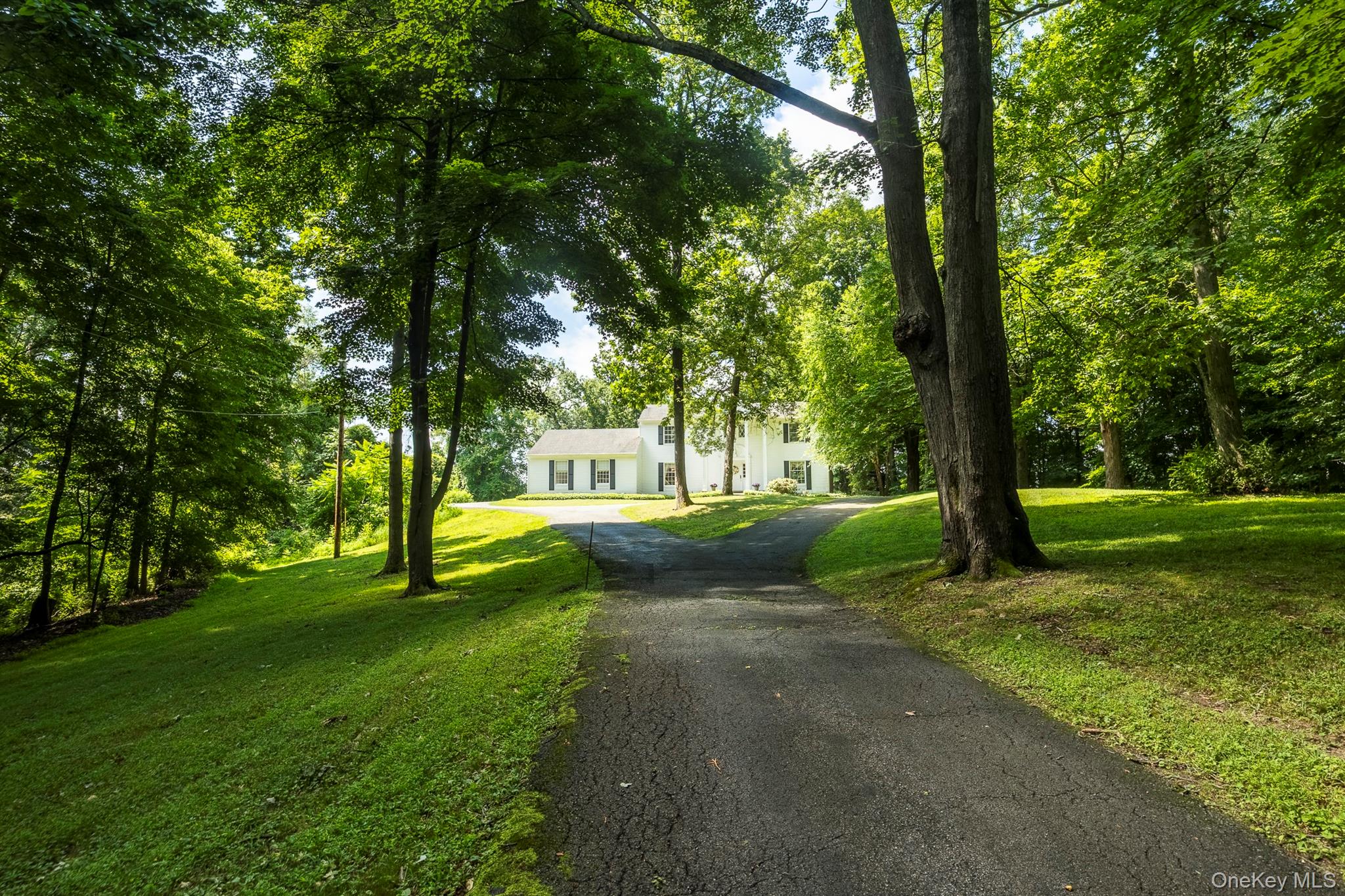 75 Hornbeck Road, Poughkeepsie, NY 12603