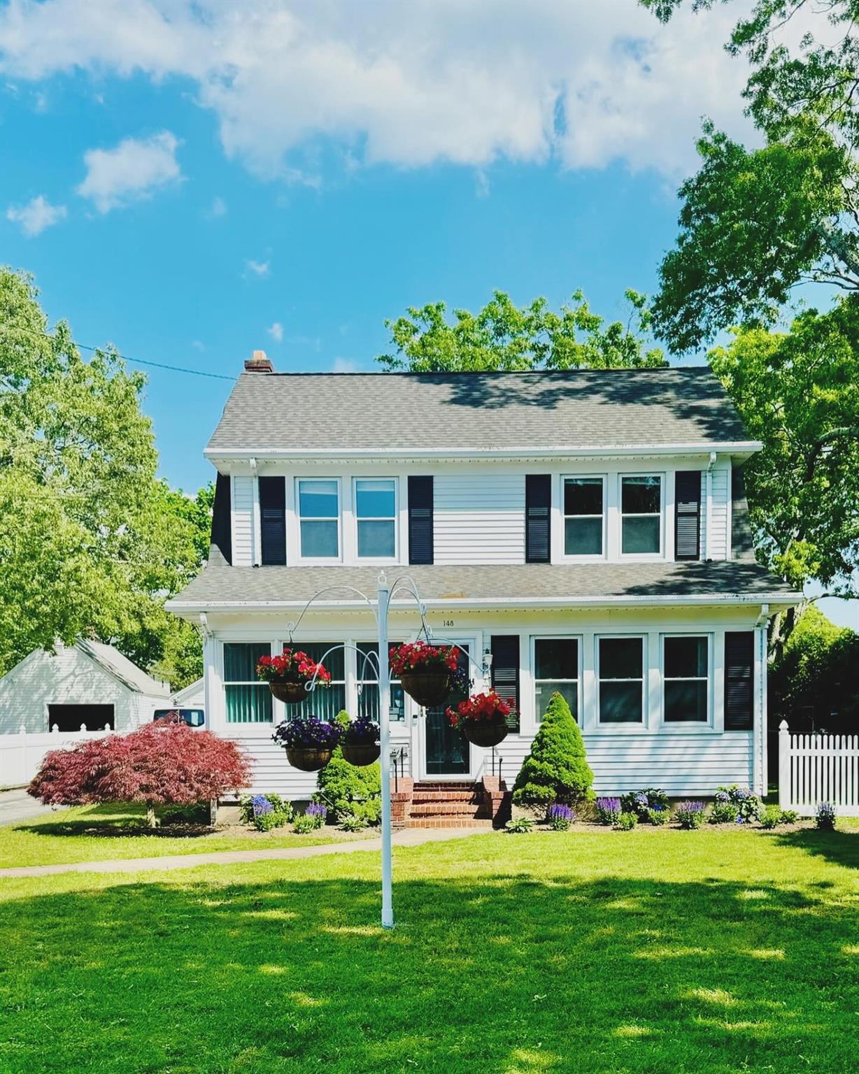 148 Woodhull Avenue, Riverhead, NY 11901