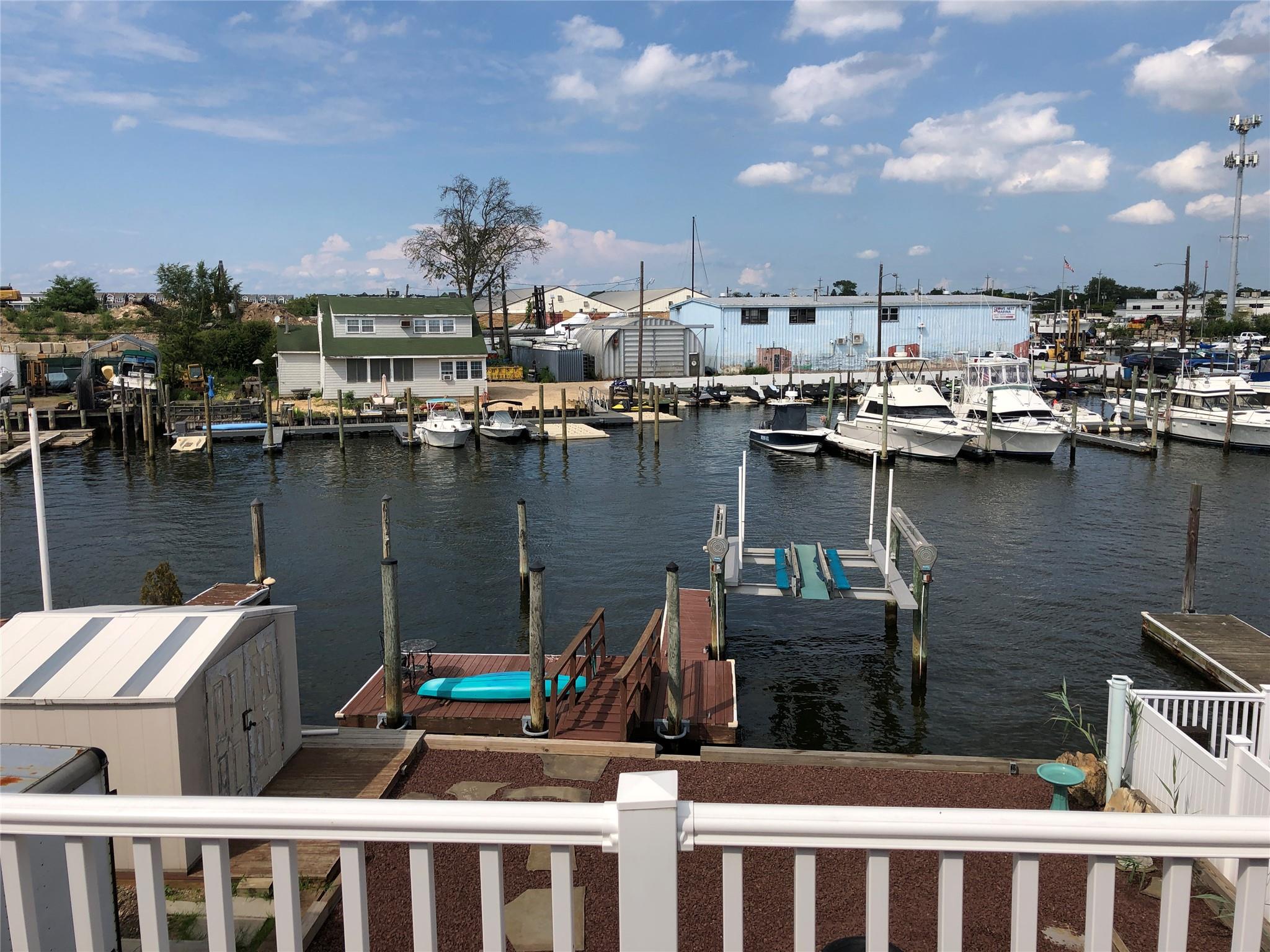 10 James Street S, East Rockaway, NY 11518