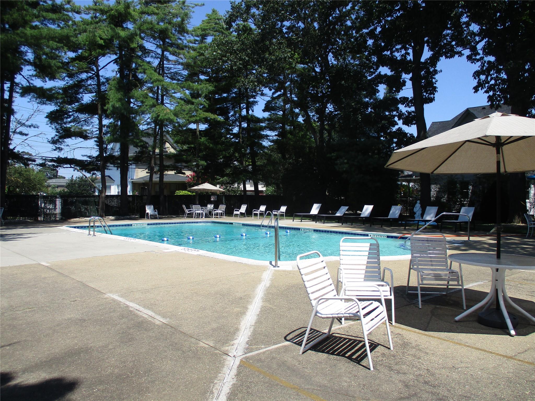 360 Central Avenue # 331, Lawrence, NY 11559