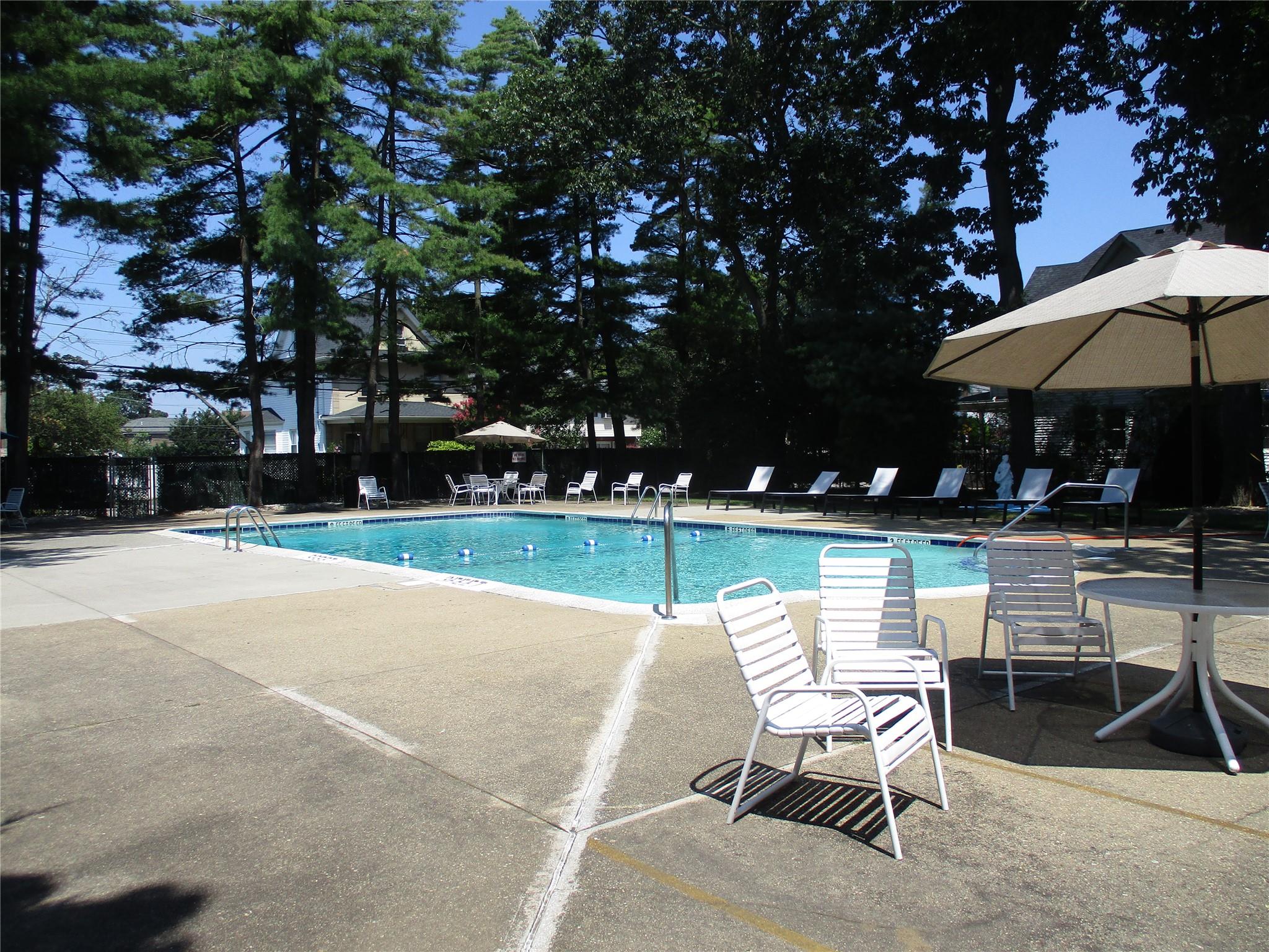 360 Central Avenue # 331, Lawrence, NY 11559