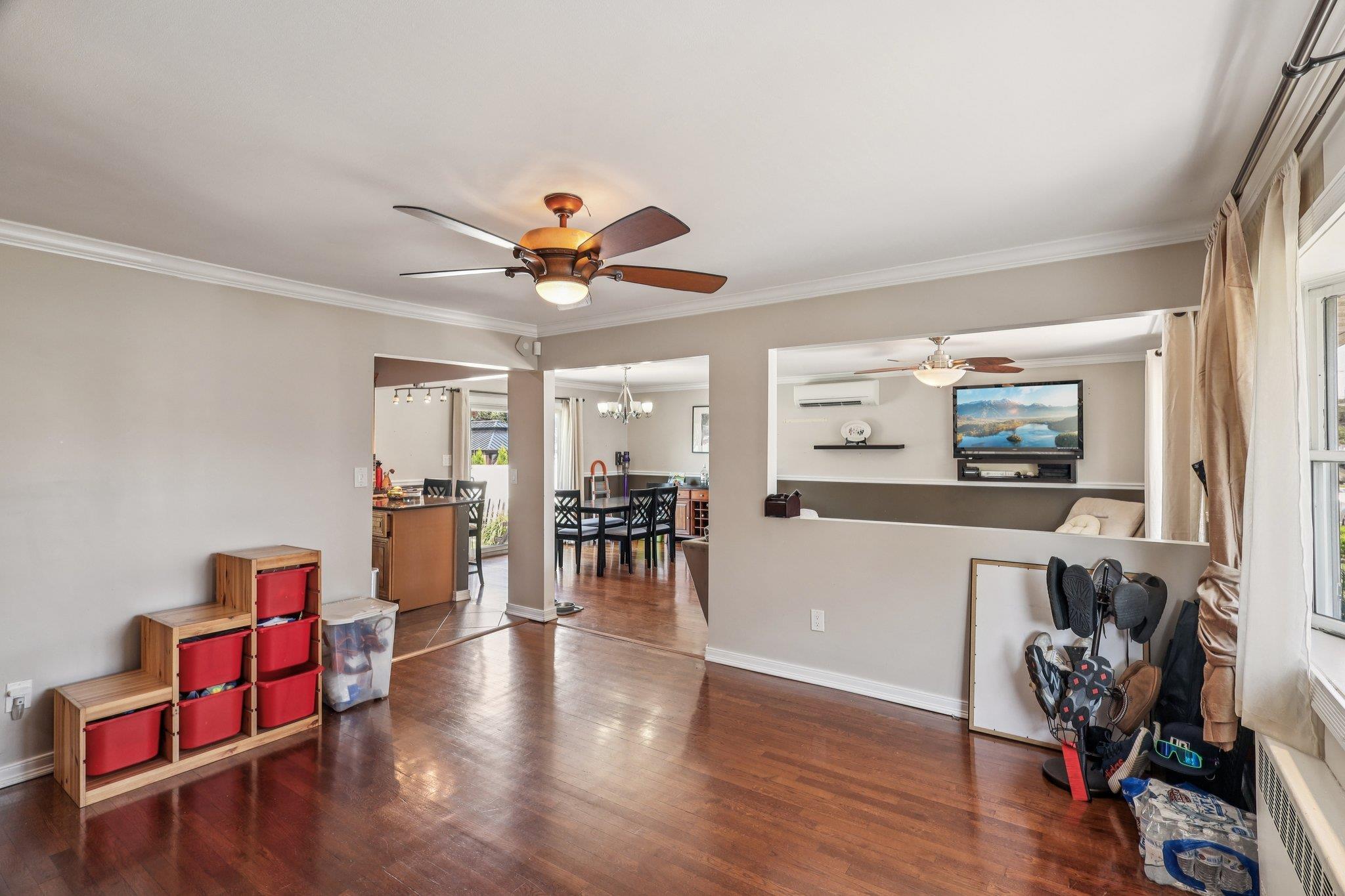 223 N Beech Street, Massapequa, NY 11758