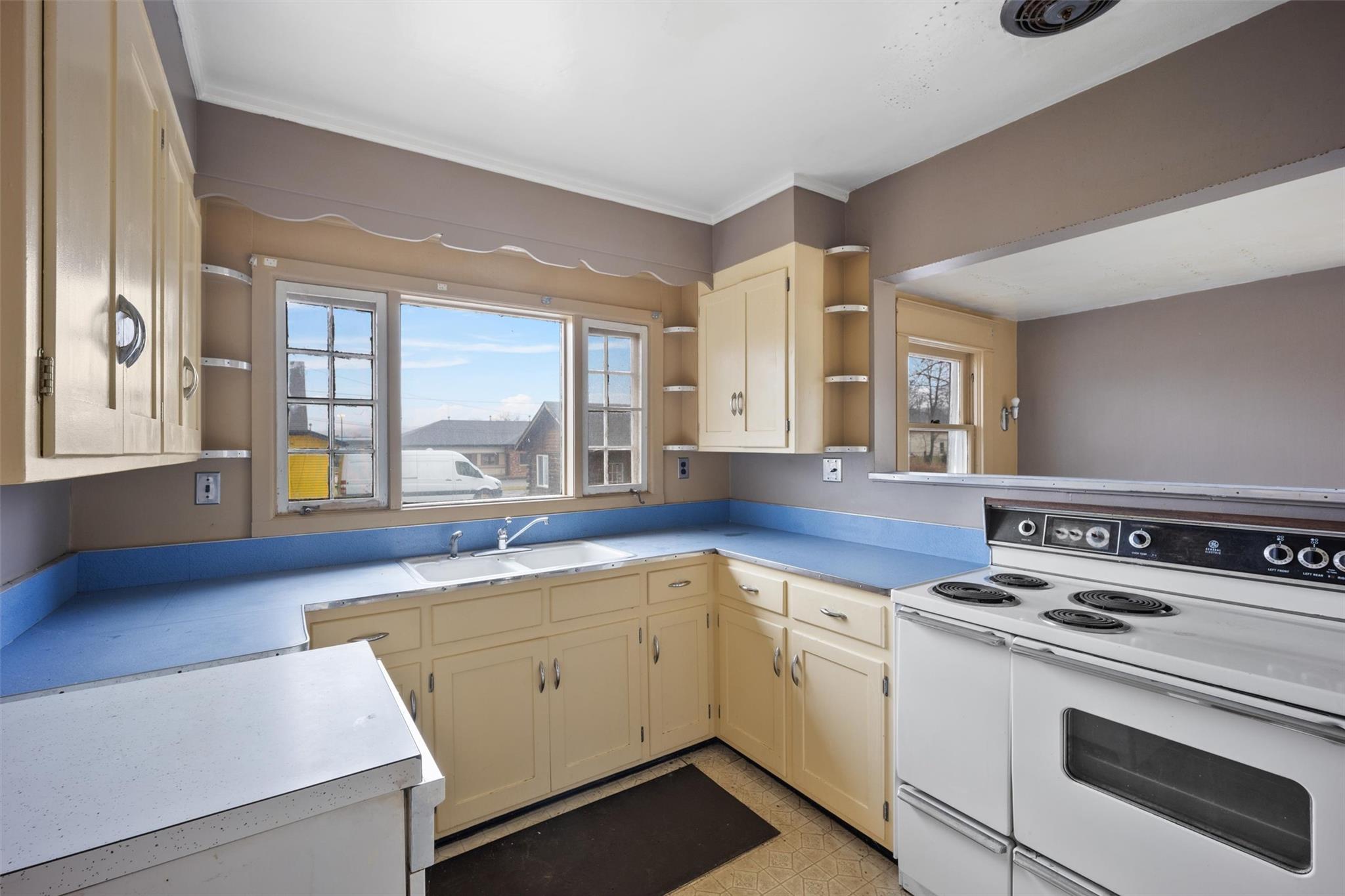 79 Maple Avenue, Catskill, NY 12414