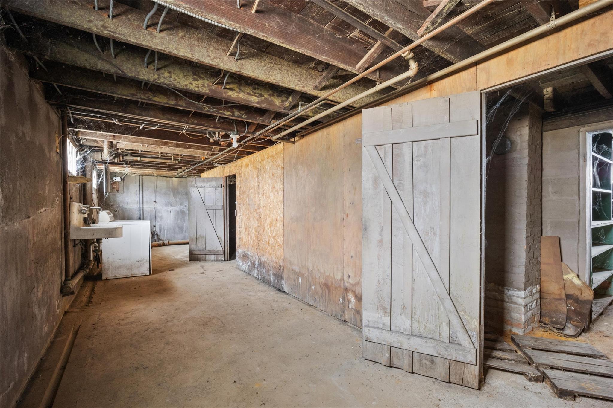 79 Maple Avenue, Catskill, NY 12414