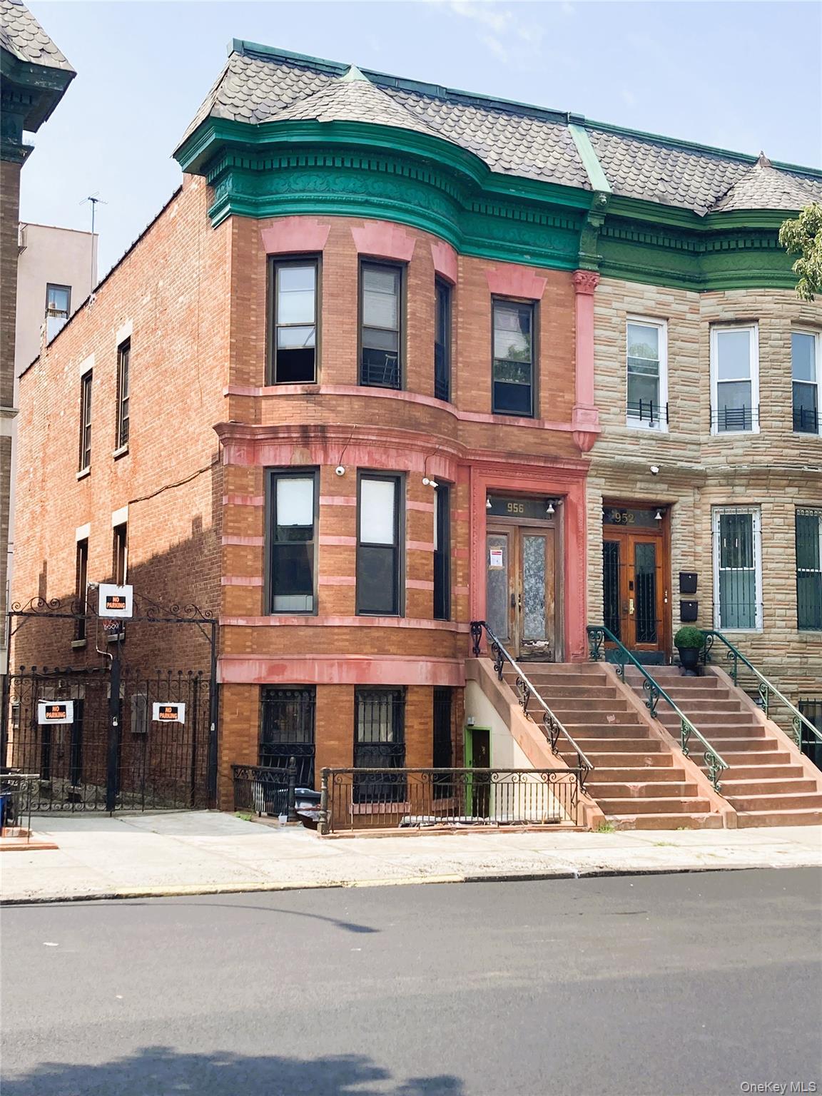 956 E 156th Street, Bronx, NY 10455