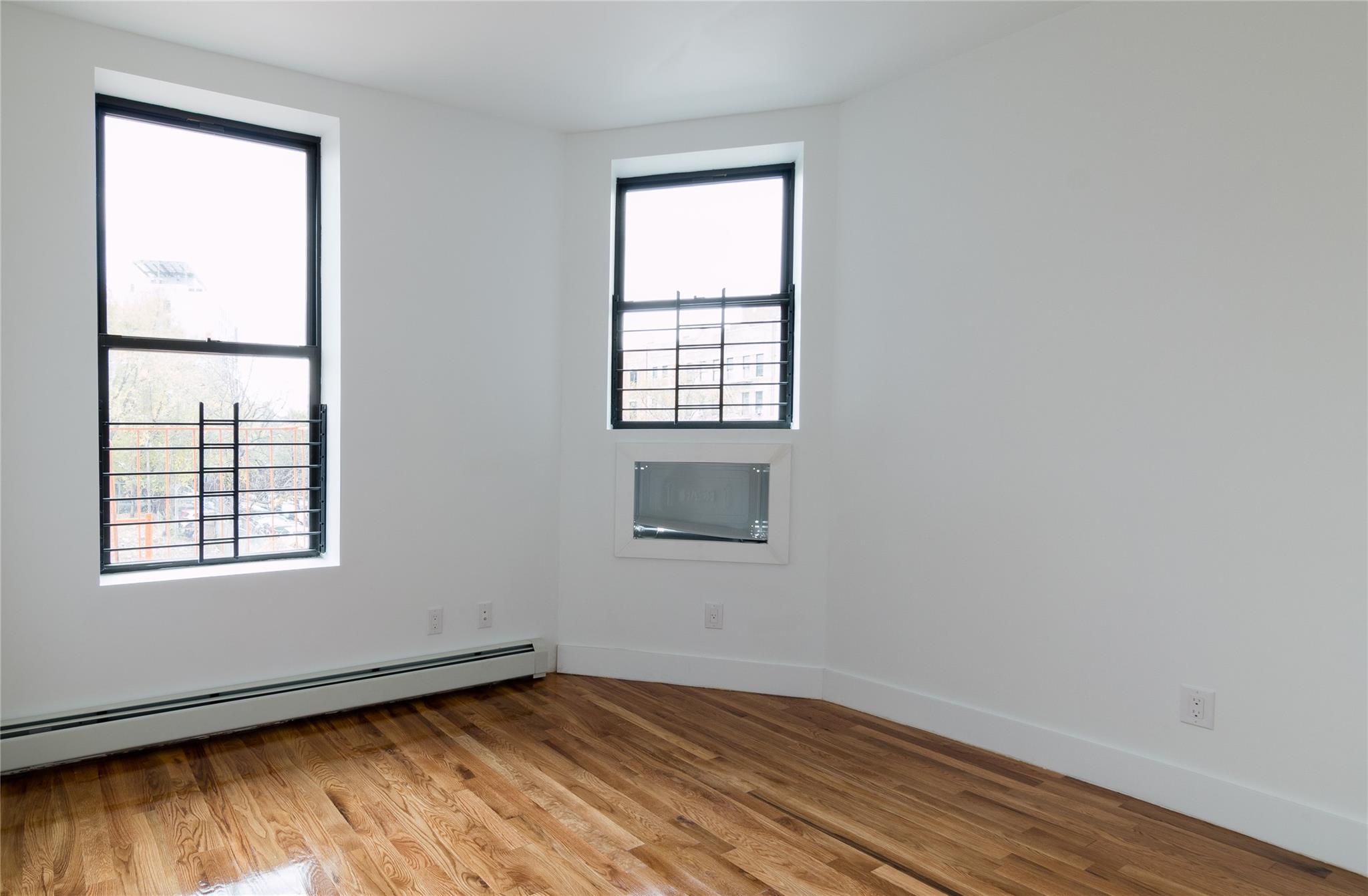 579 E 168th Street, Bronx, NY 10456