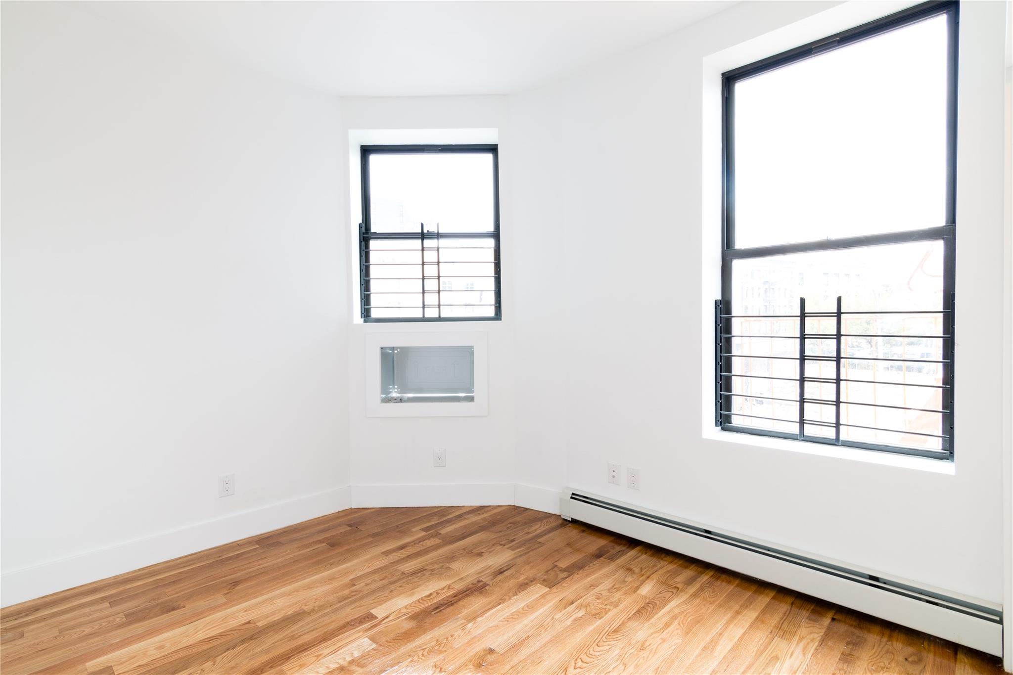 579 E 168th Street, Bronx, NY 10456