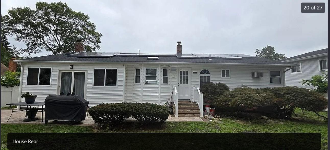 21 Francisco Avenue, Central Islip, NY 11722