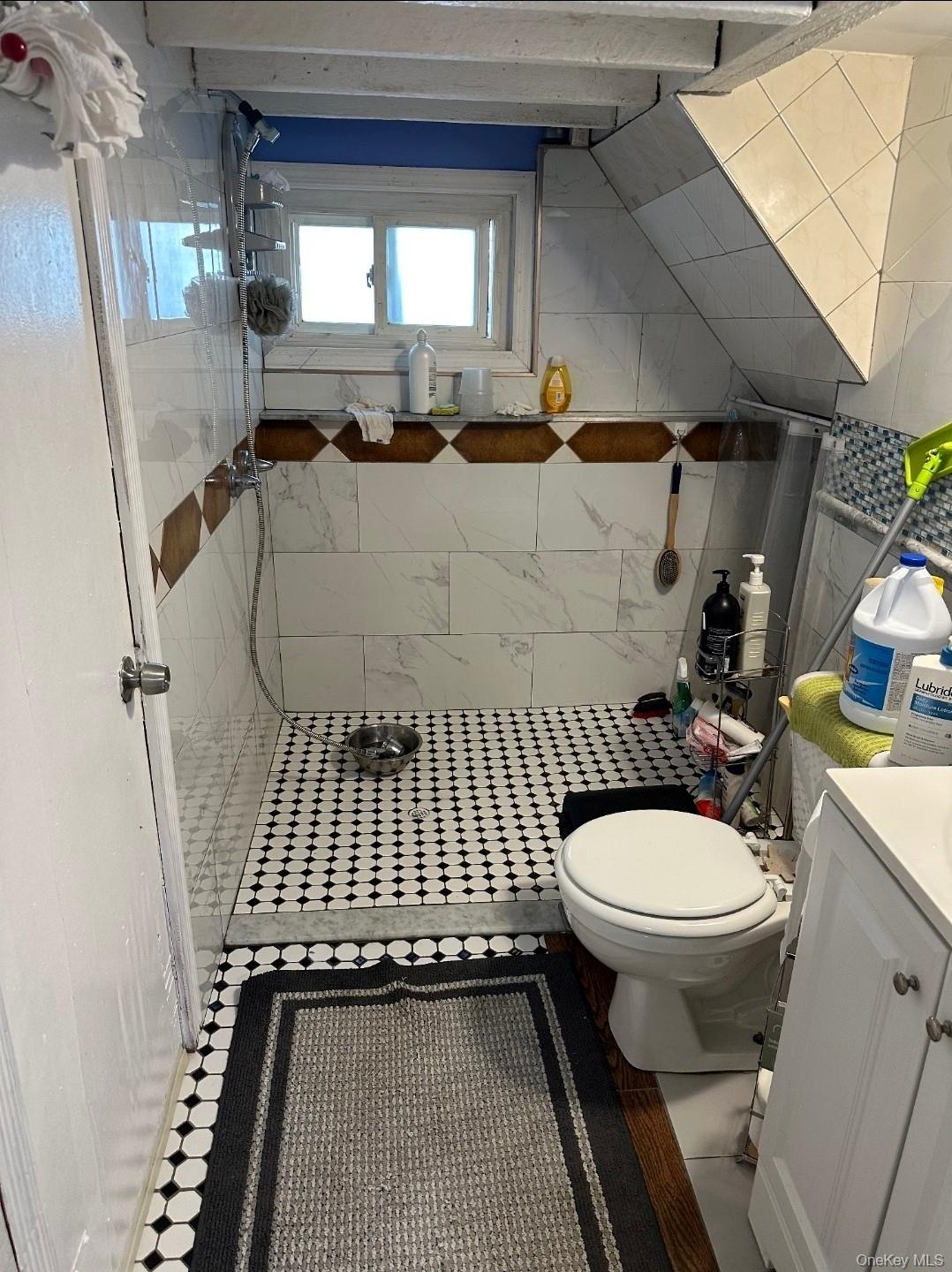 91-03 121st Street, Richmond Hill, NY 11418