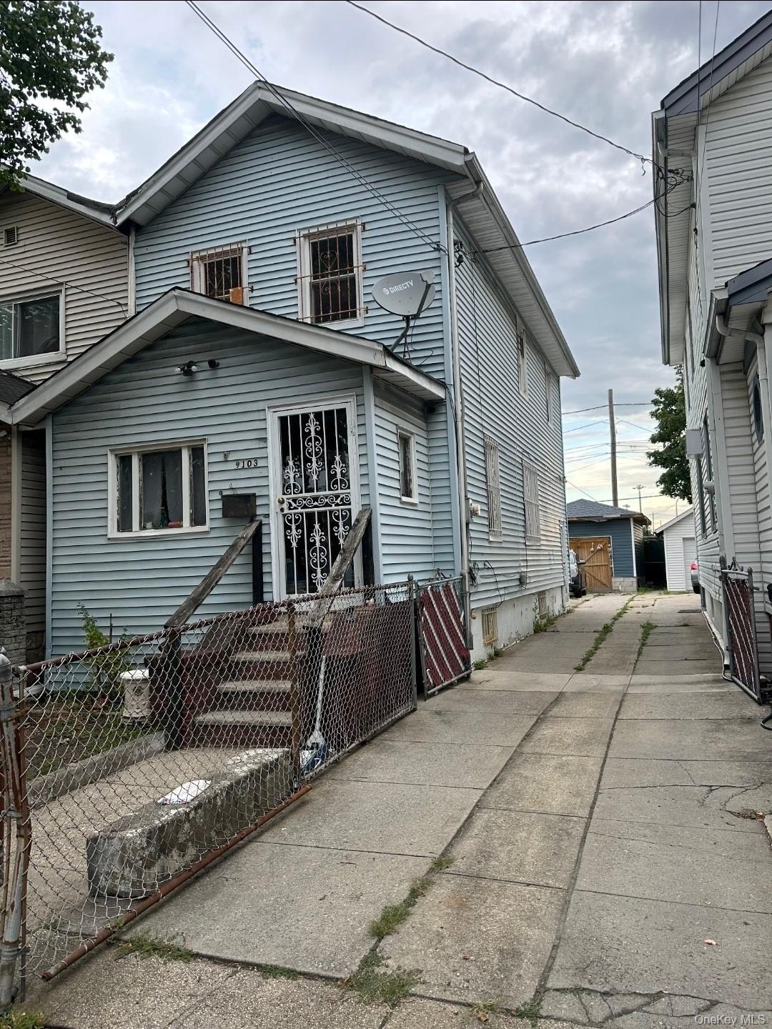 91-03 121st Street, Richmond Hill, NY 11418