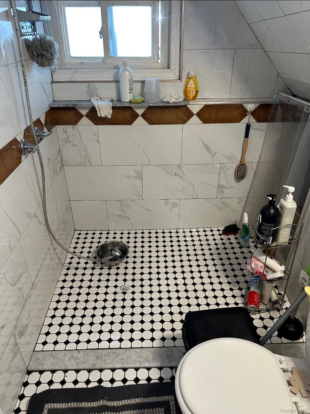 91-03 121st Street, Richmond Hill, NY 11418