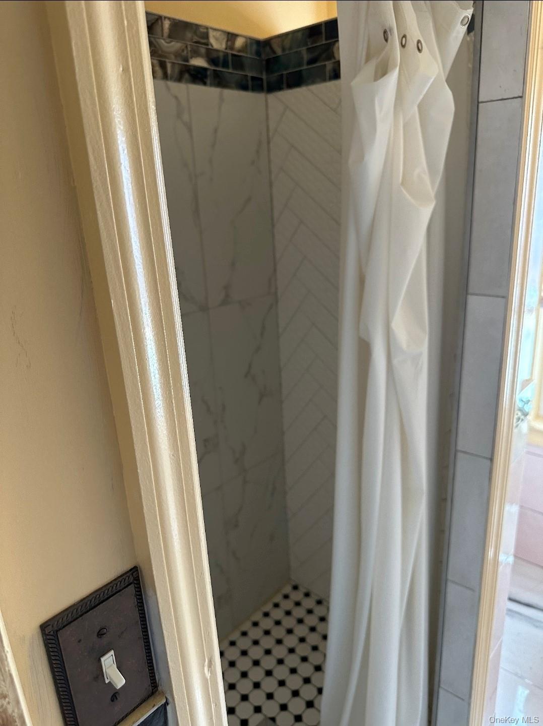 91-03 121st Street, Richmond Hill, NY 11418