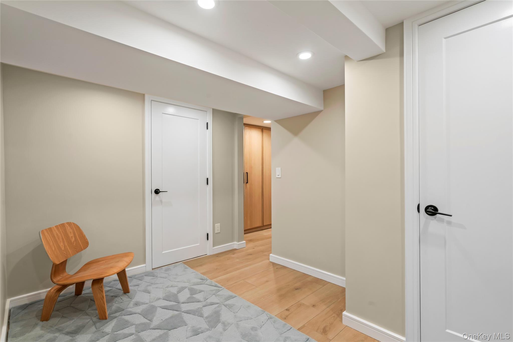 2 Lydia Court, Searingtown, NY 11507