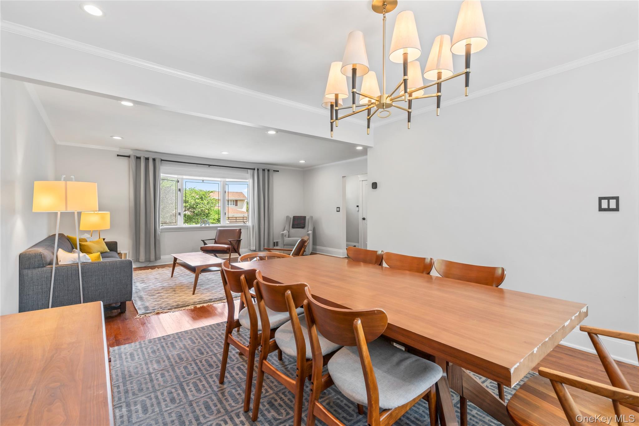 2 Lydia Court, Searingtown, NY 11507