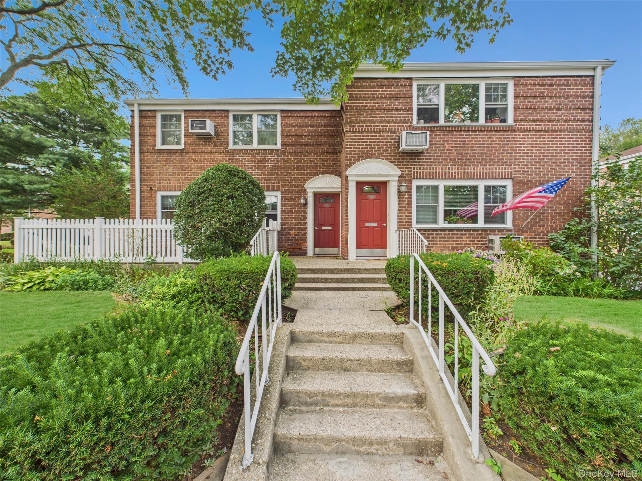 22439 Kingsbury Avenue # A, Oakland Gardens, NY 11364