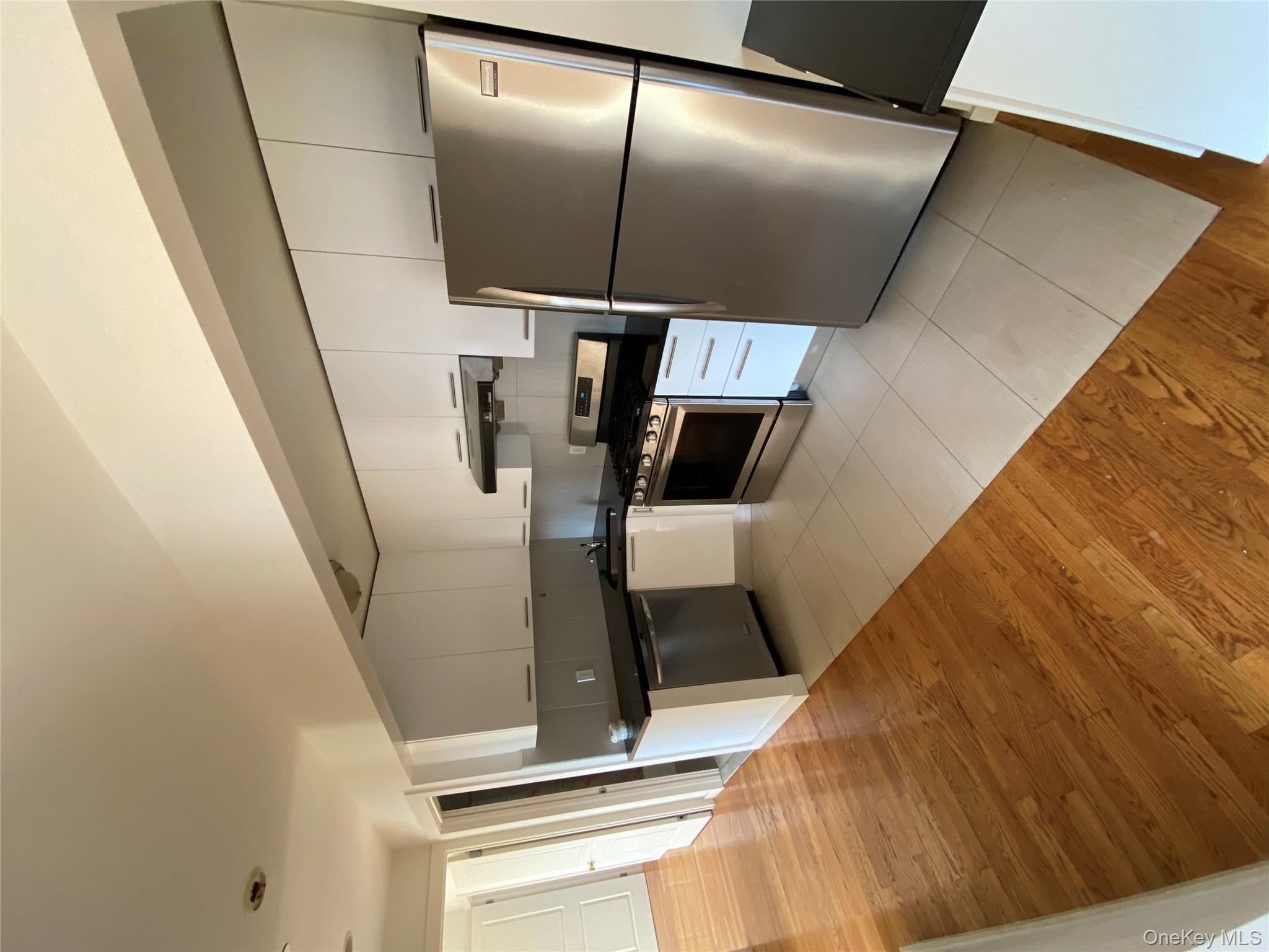 132-35 41st Road # 10D, Flushing, NY 11355