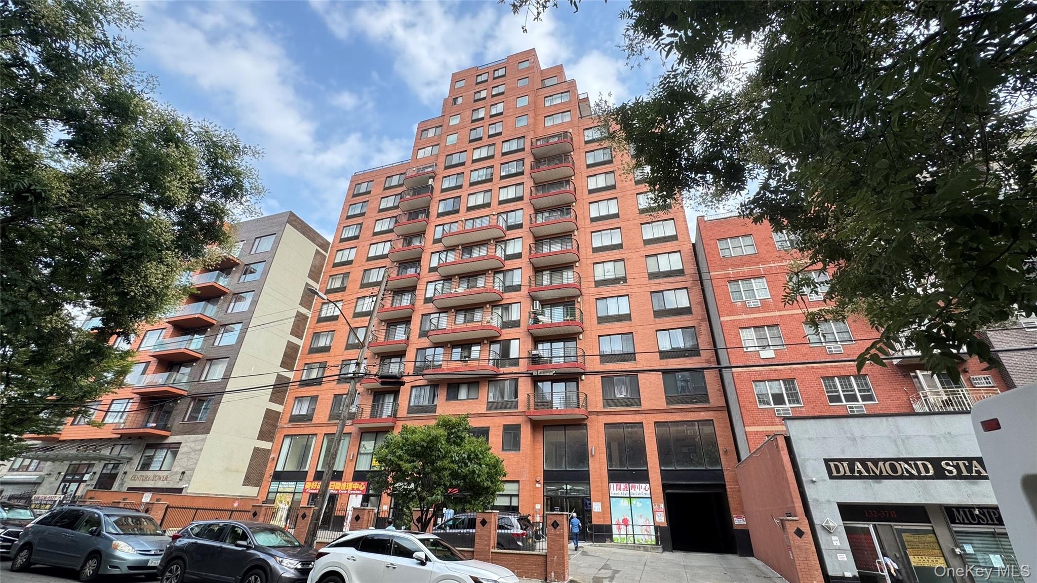 132-35 41st Road # 10D, Flushing, NY 11355
