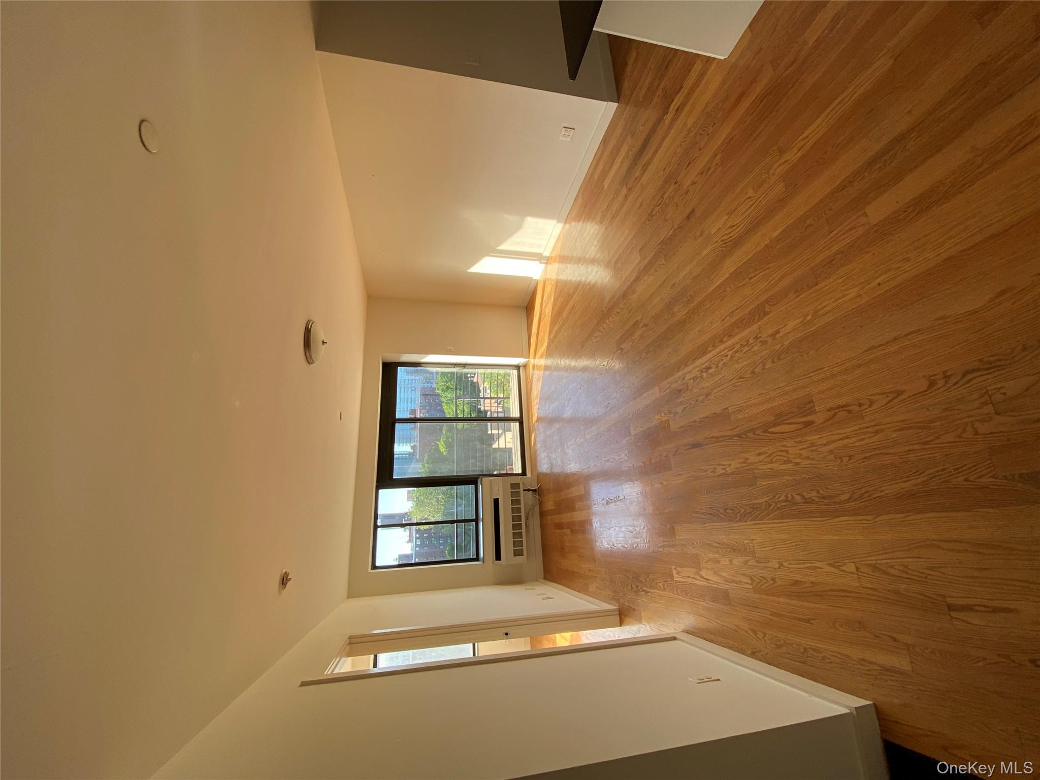 132-35 41st Road # 10D, Flushing, NY 11355