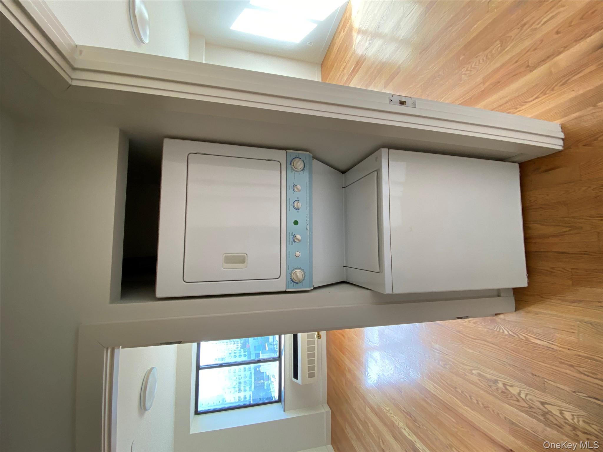 132-35 41st Road # 10D, Flushing, NY 11355